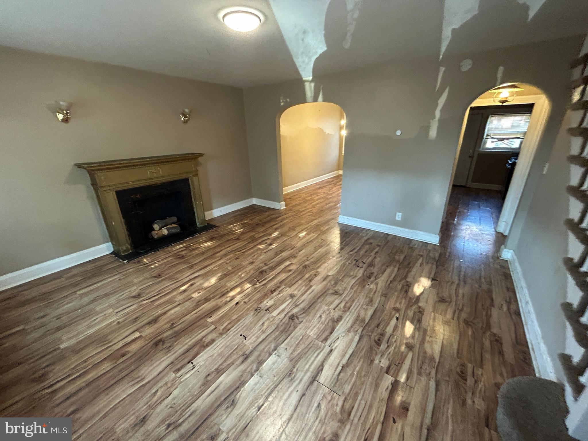 CARROLL-SOUTH HILTON - Residential