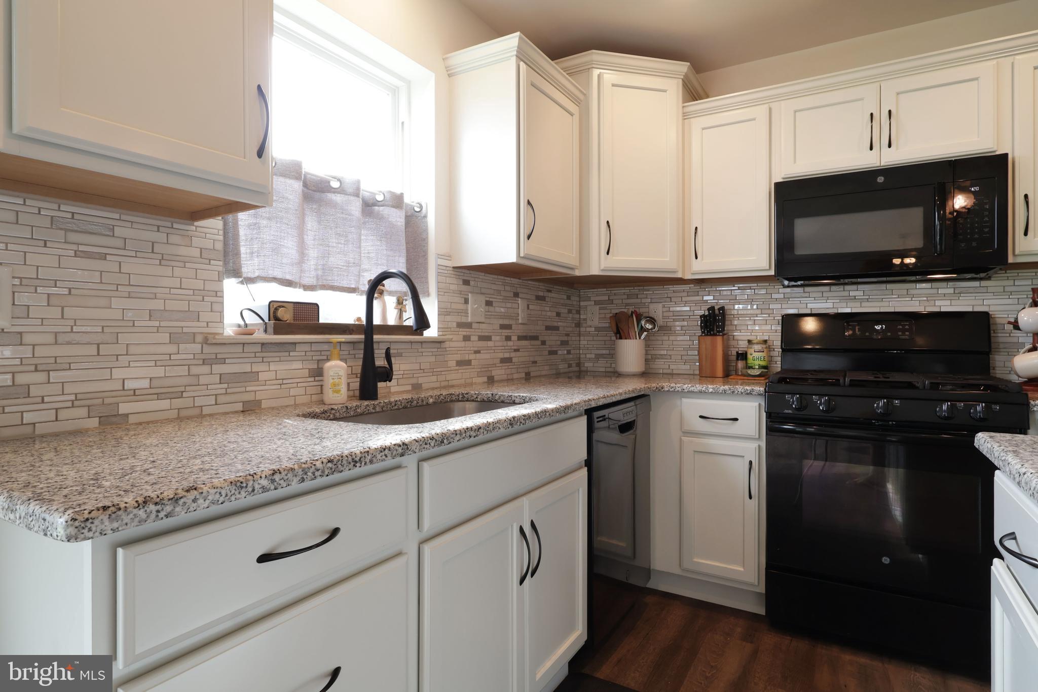 AMBERLEIGH - Residential