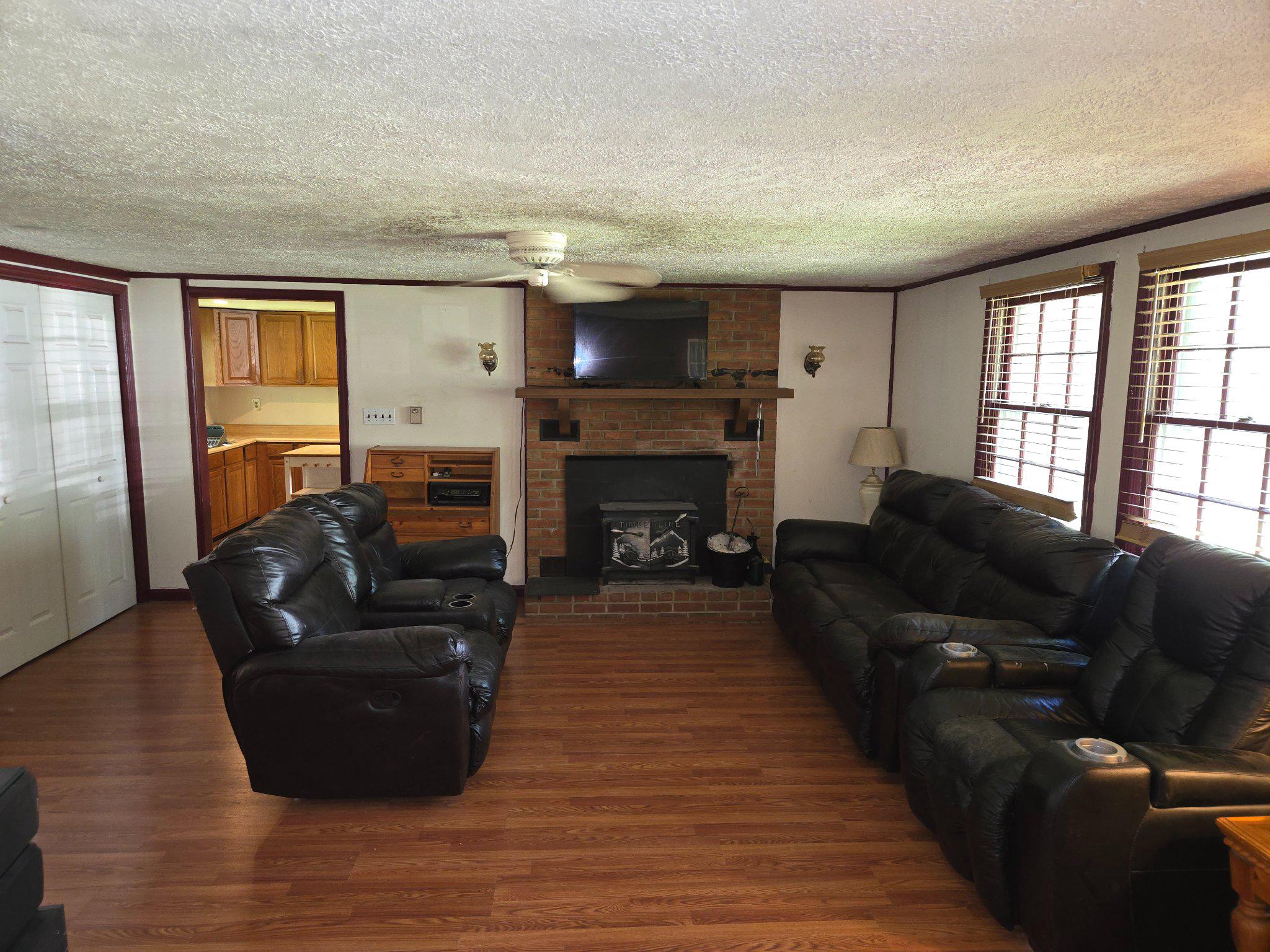 SHAWNEELAND - Residential