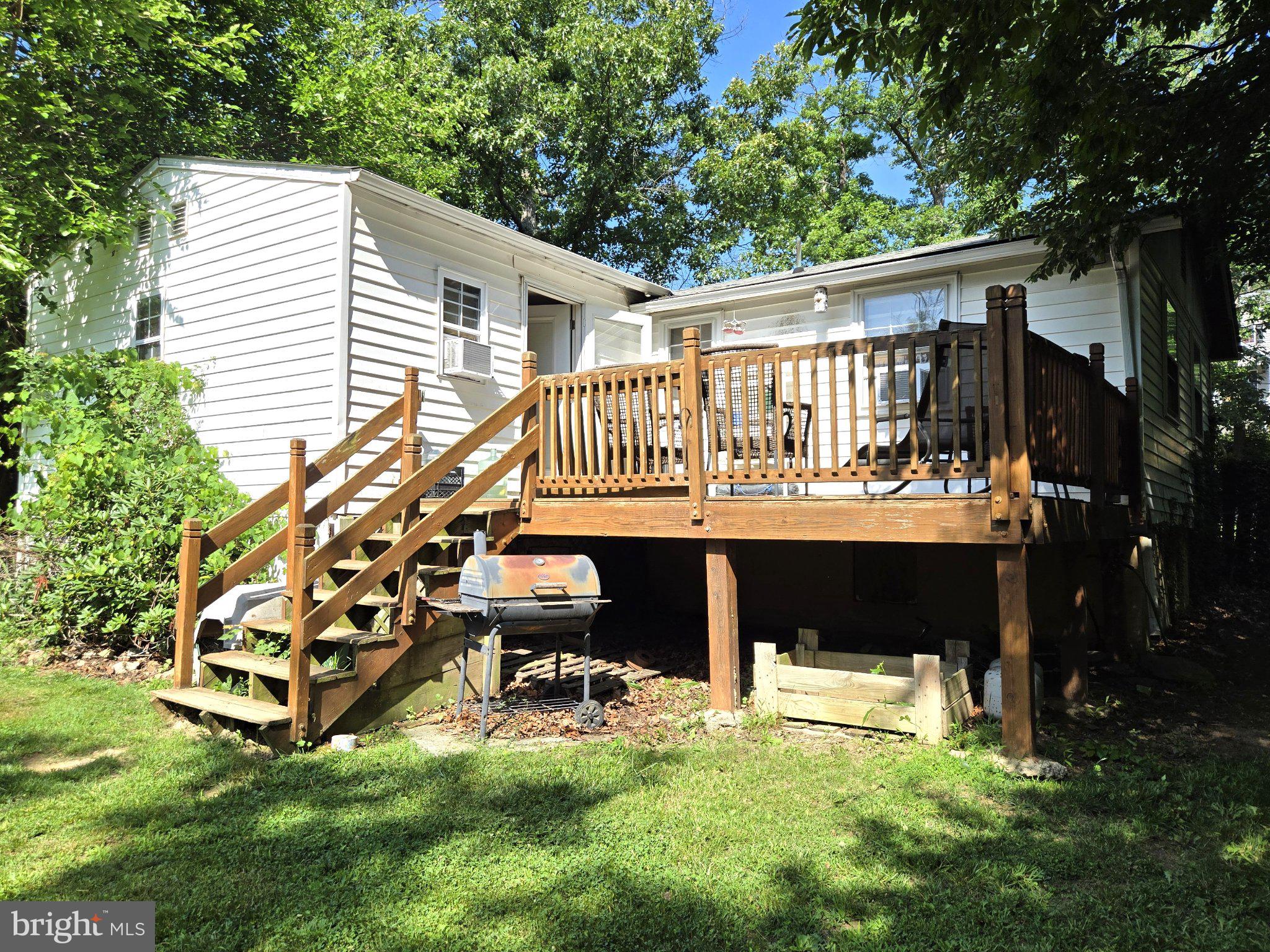 SHAWNEELAND - Residential