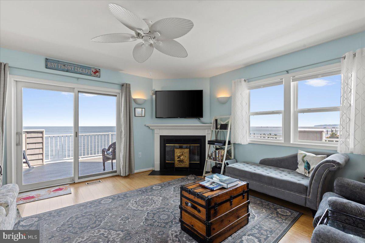 BAYCREST - Residential