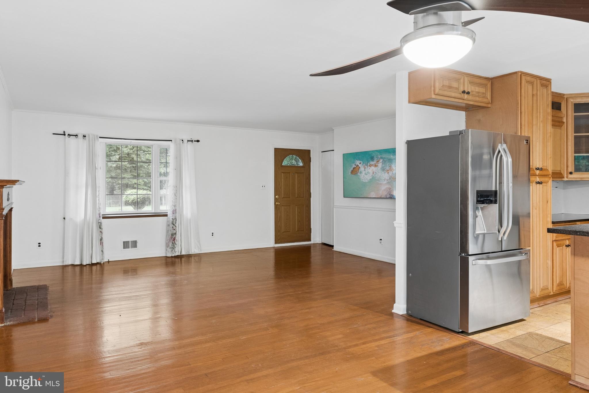 WOODBRIDGE VALLEY - Residential