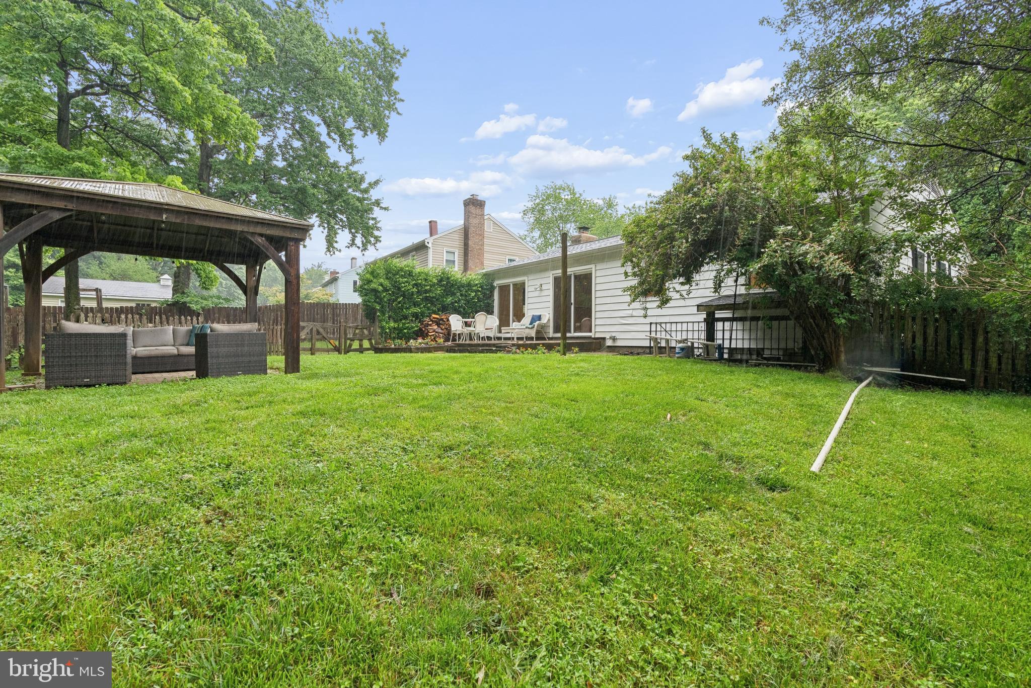 WOODBRIDGE VALLEY - Residential