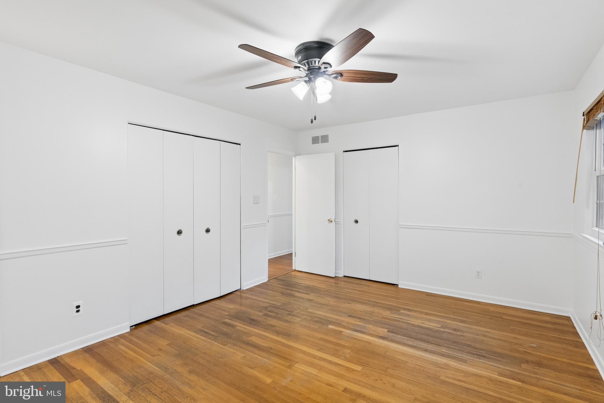 WOODBRIDGE VALLEY - Residential