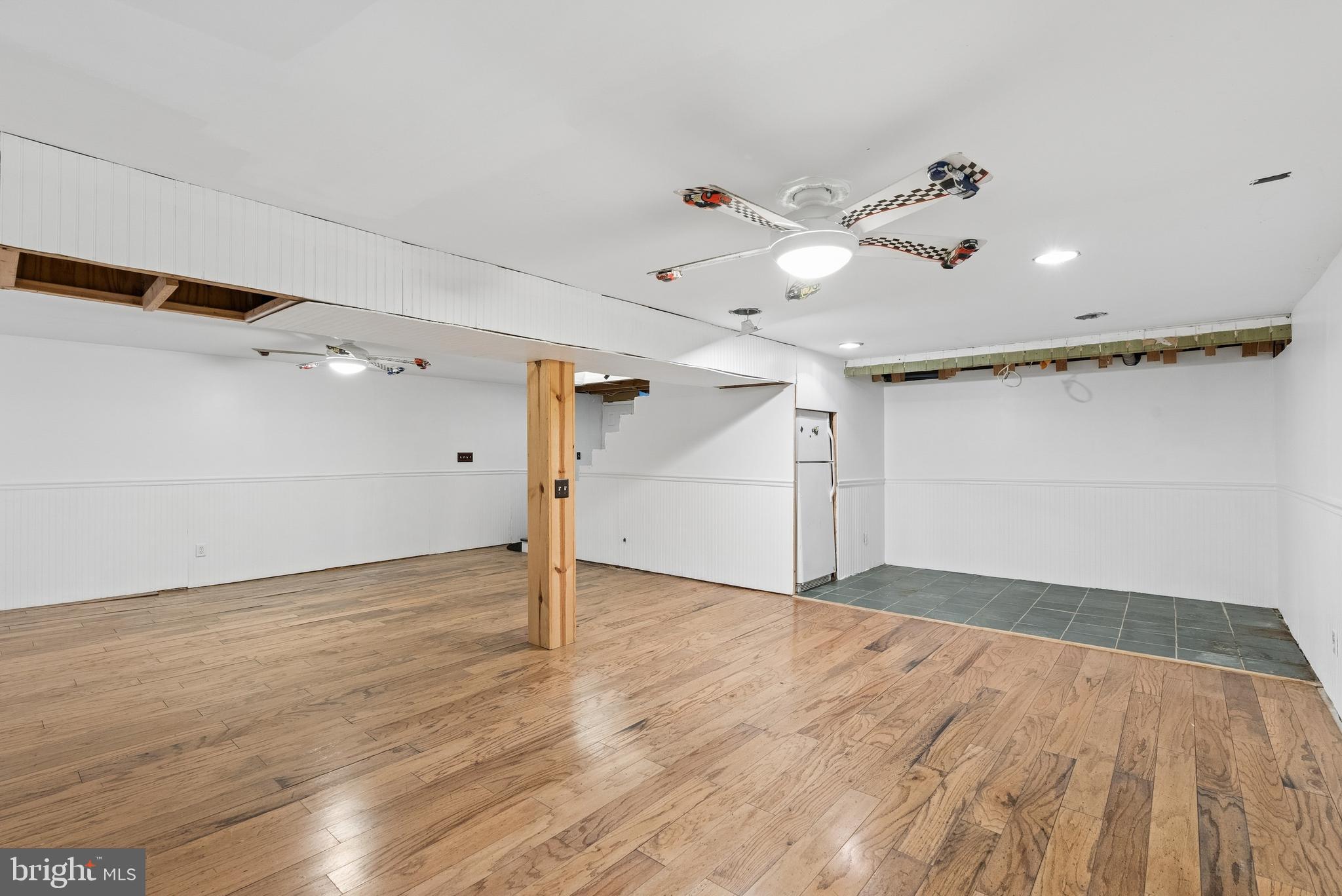 WOODBRIDGE VALLEY - Residential