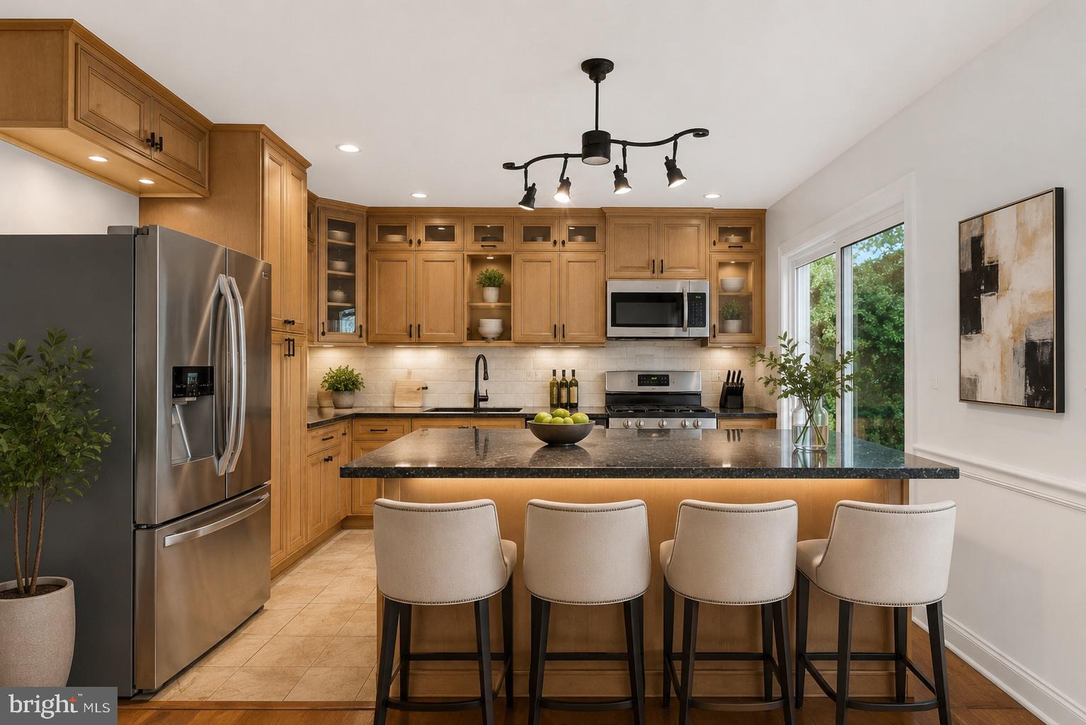 WOODBRIDGE VALLEY - Residential