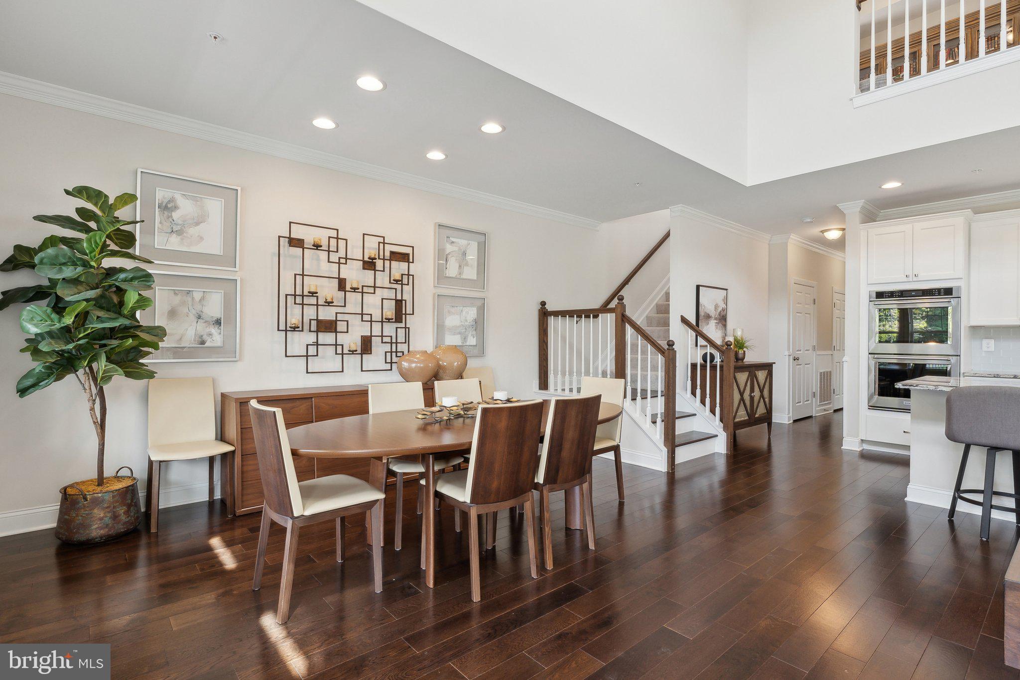 EASTON VILLAGE - Residential