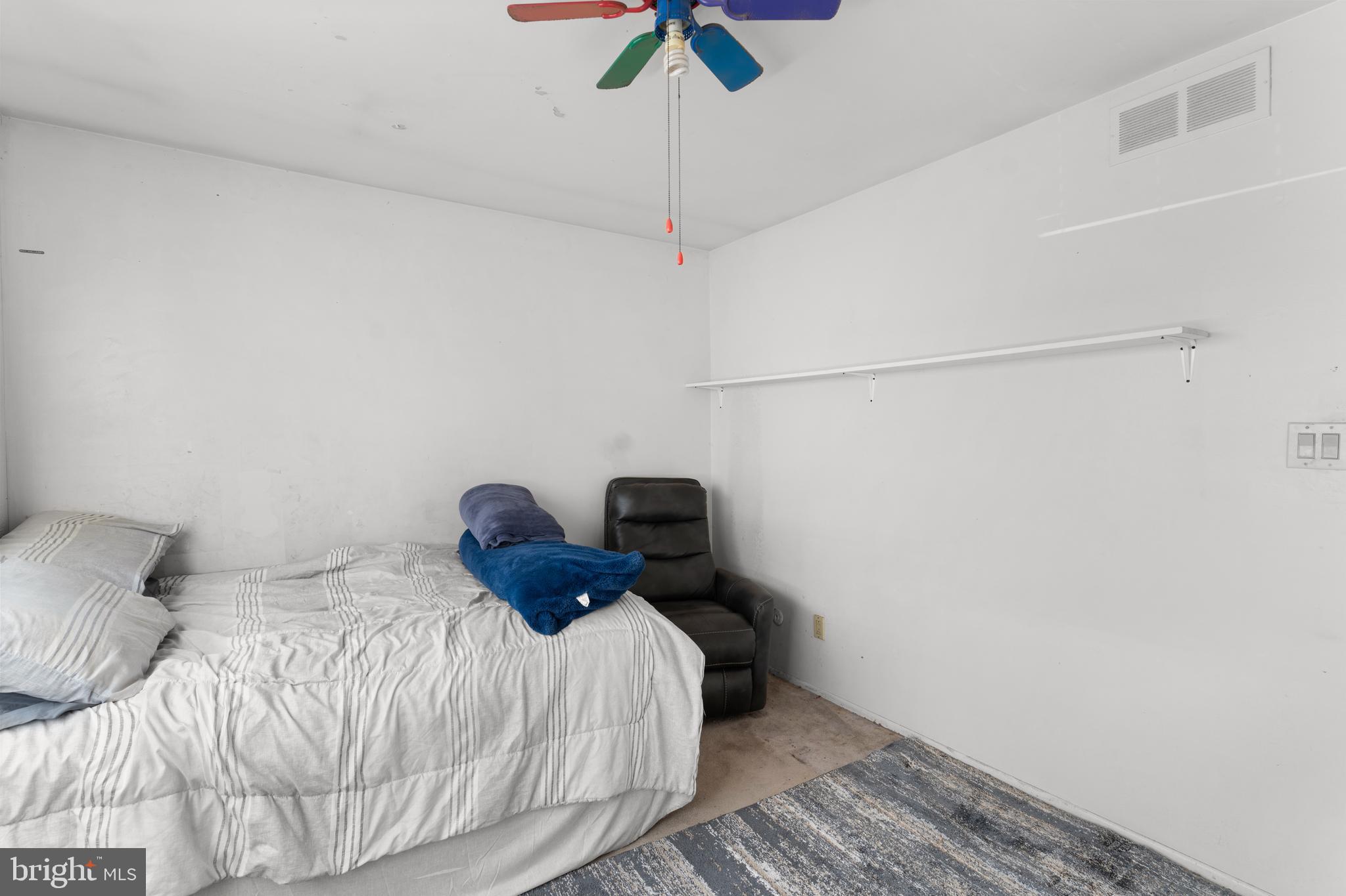 PHILADELPHIA (NORTHEAST) - Residential