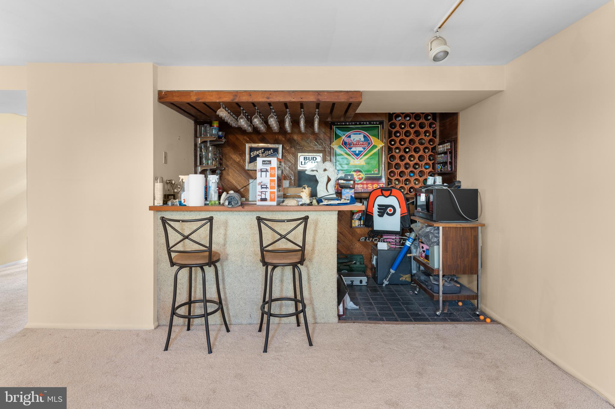 PHILADELPHIA (NORTHEAST) - Residential