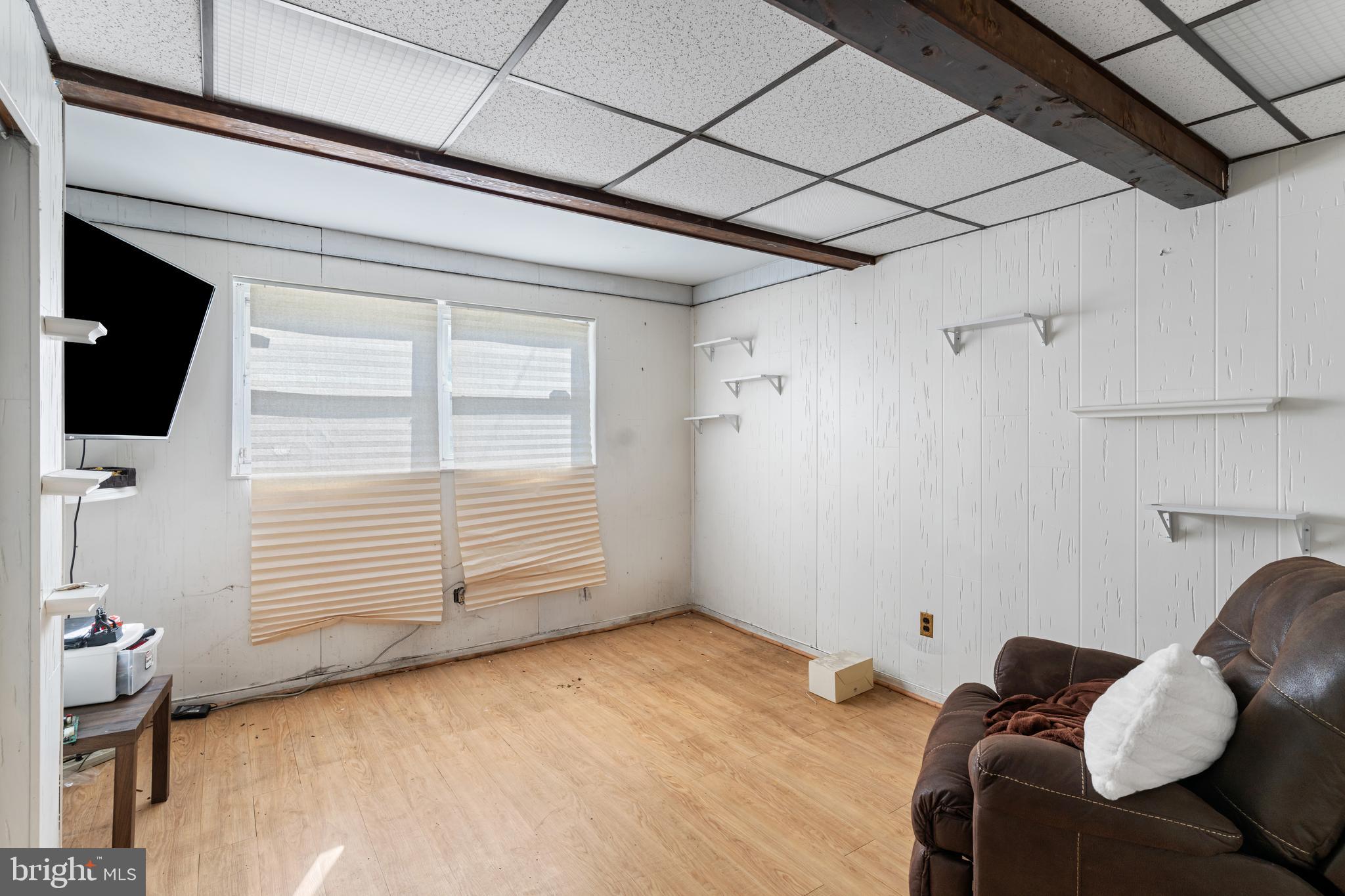 PHILADELPHIA (NORTHEAST) - Residential