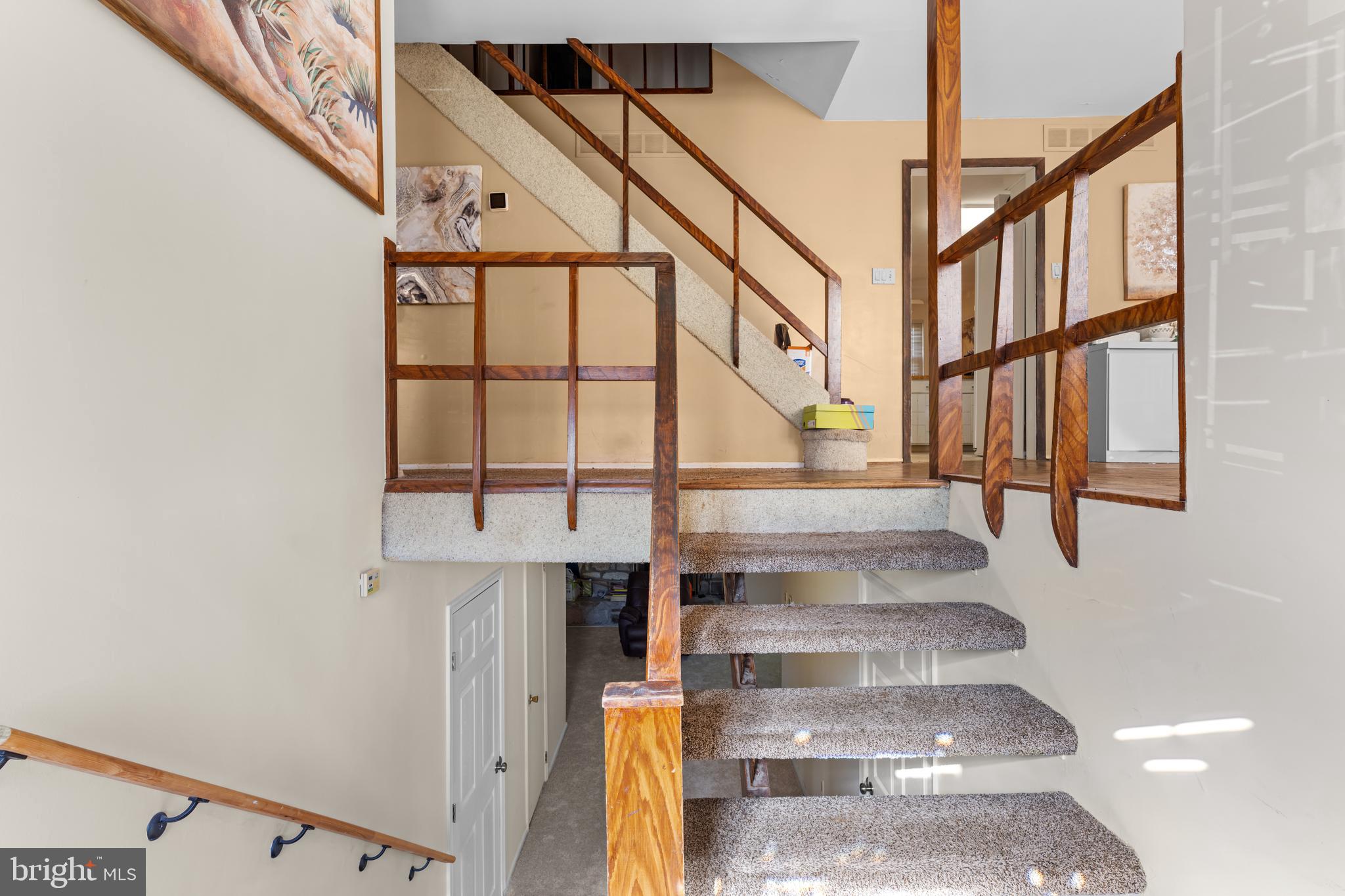 PHILADELPHIA (NORTHEAST) - Residential