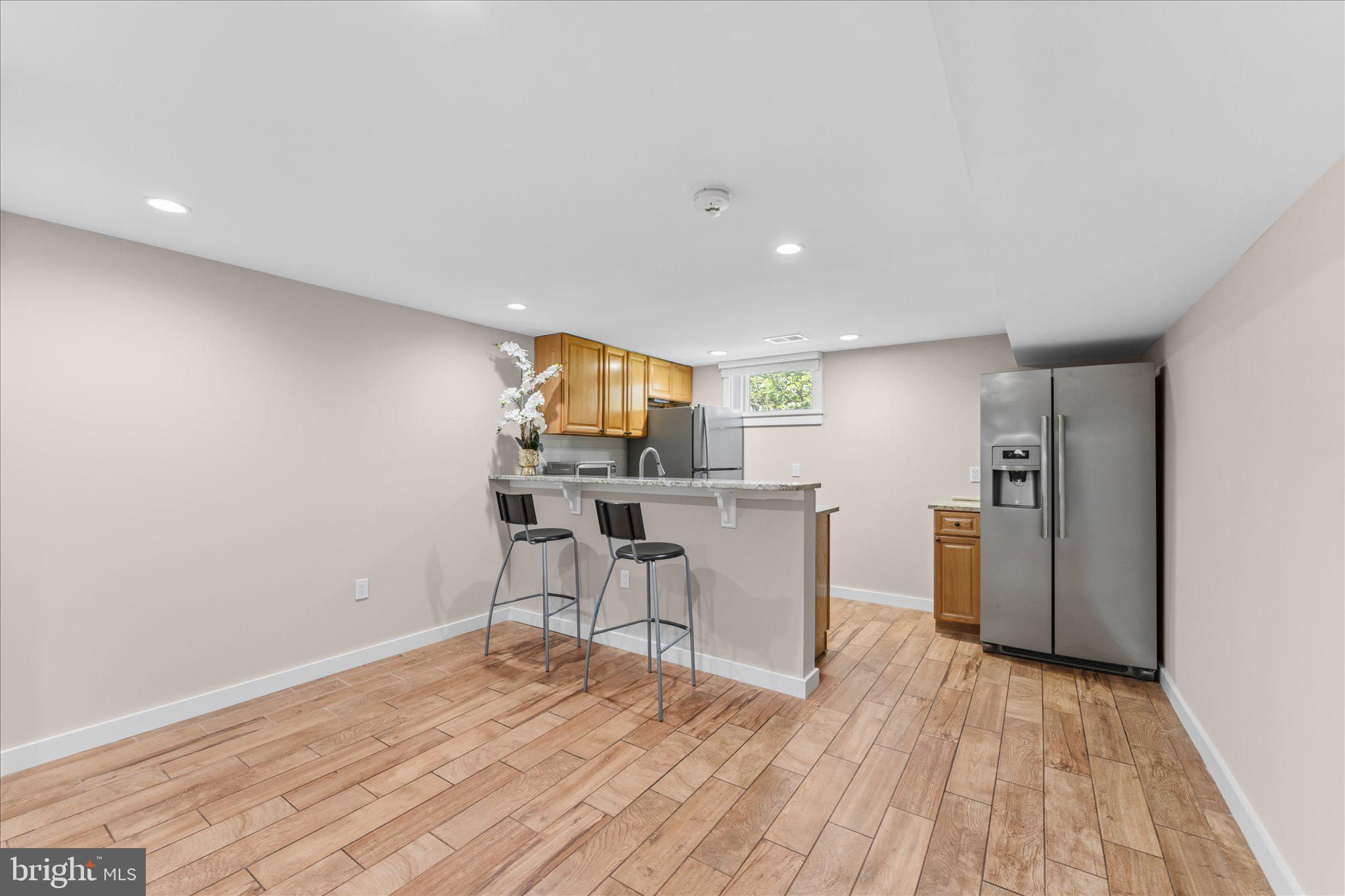 ANNALEE HEIGHTS - Residential
