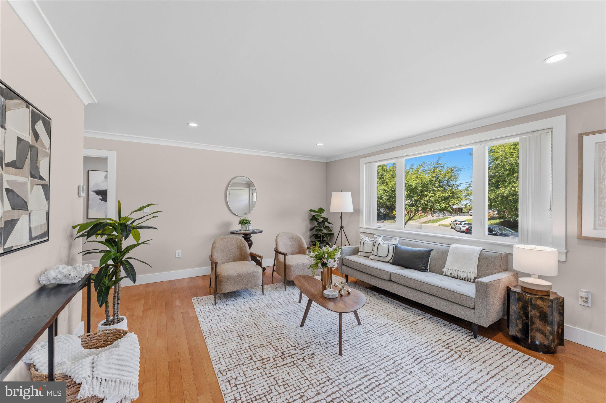 ANNALEE HEIGHTS - Residential
