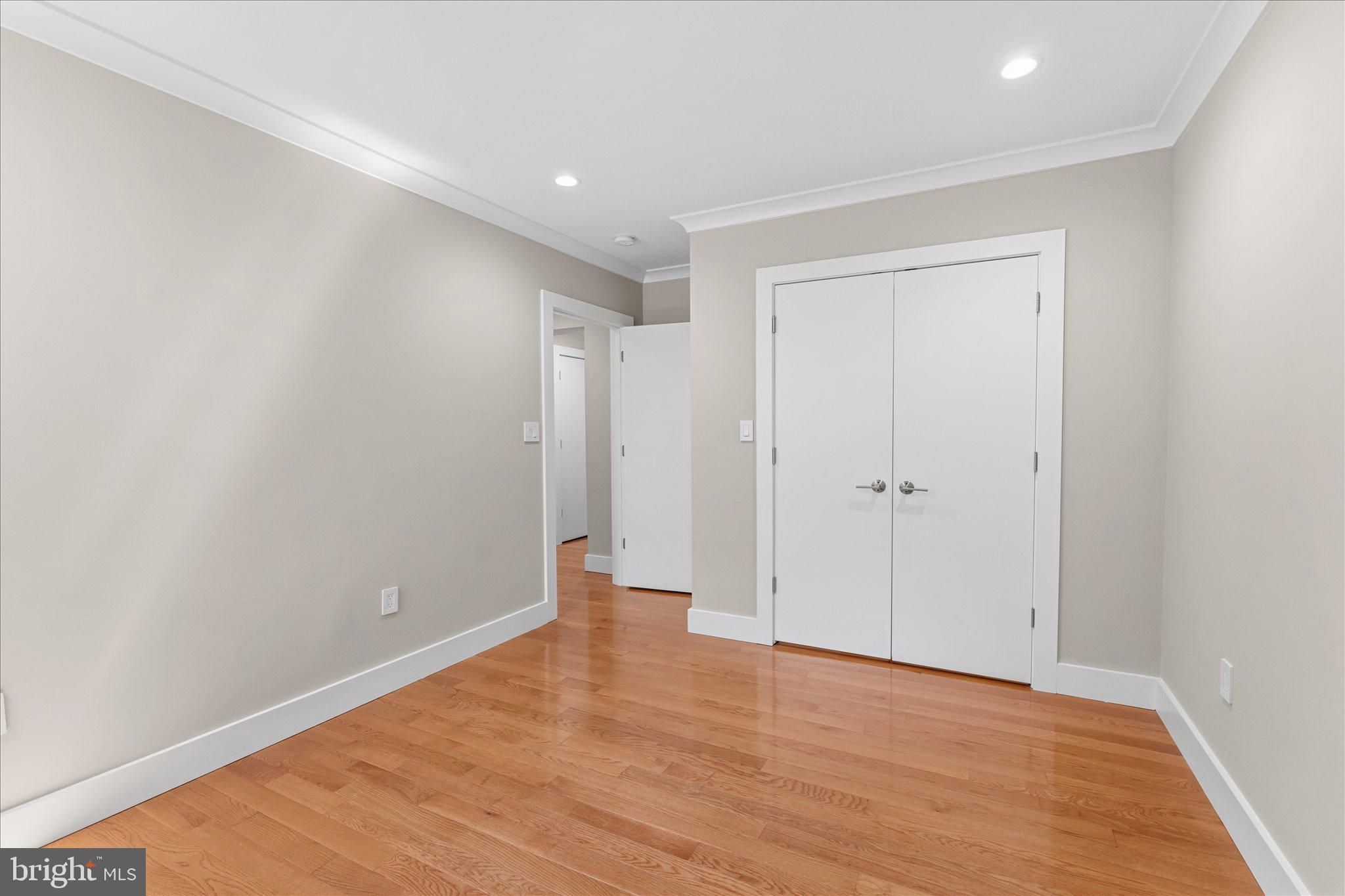 ANNALEE HEIGHTS - Residential