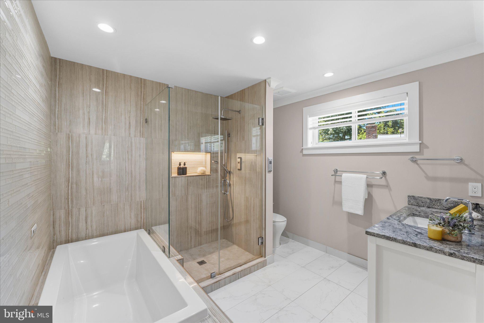 ANNALEE HEIGHTS - Residential