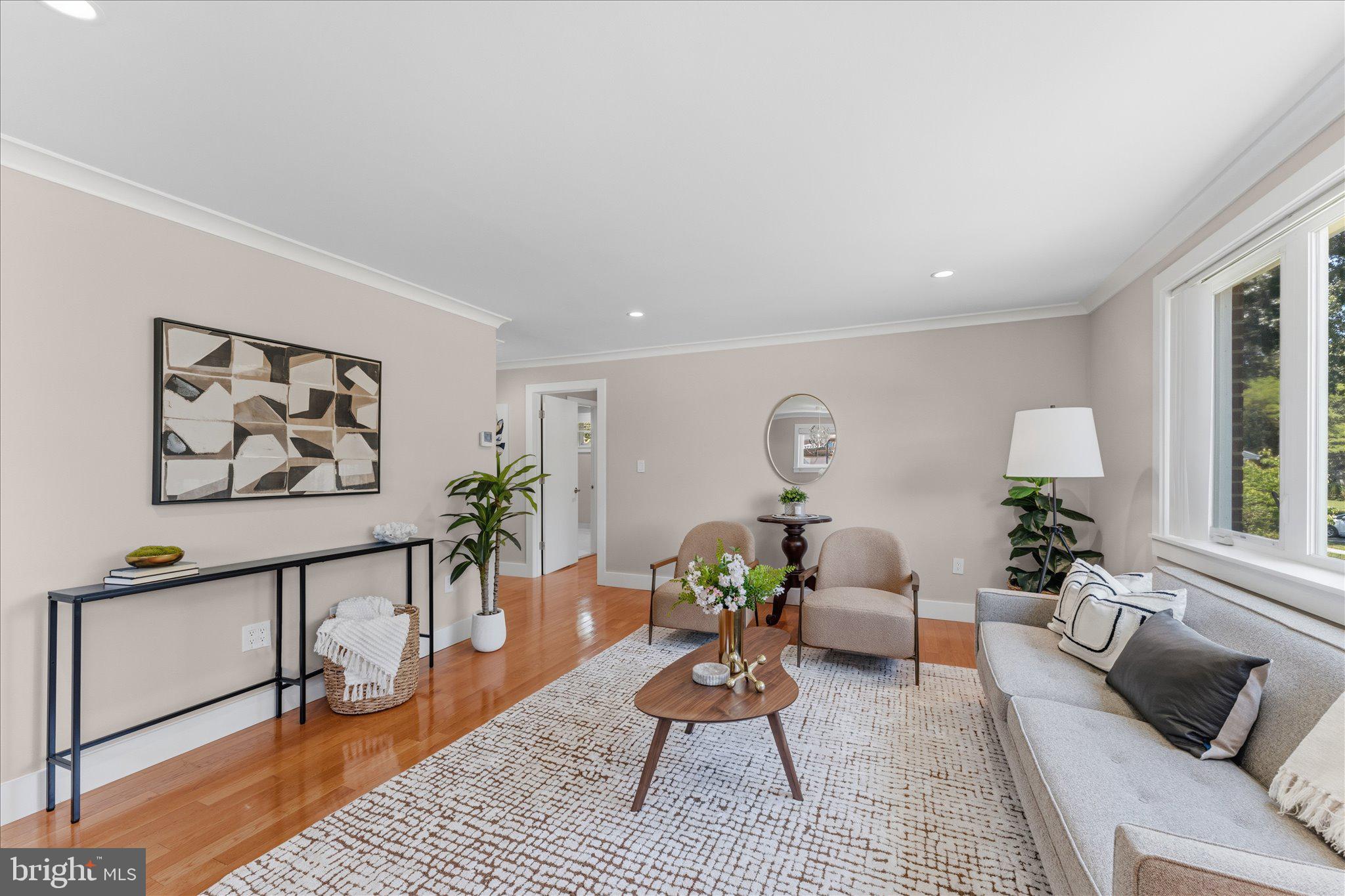 ANNALEE HEIGHTS - Residential