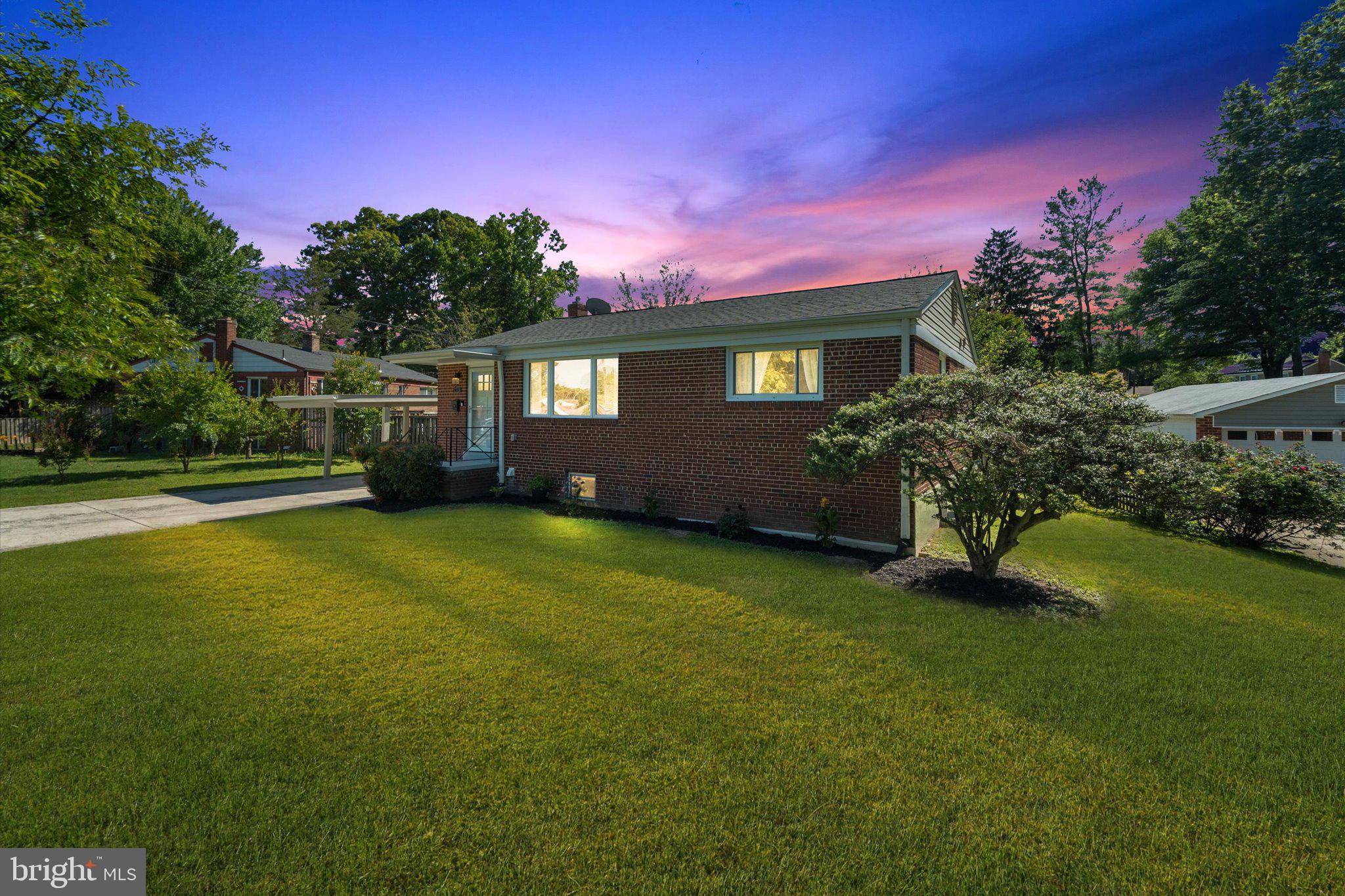 ANNALEE HEIGHTS - Residential