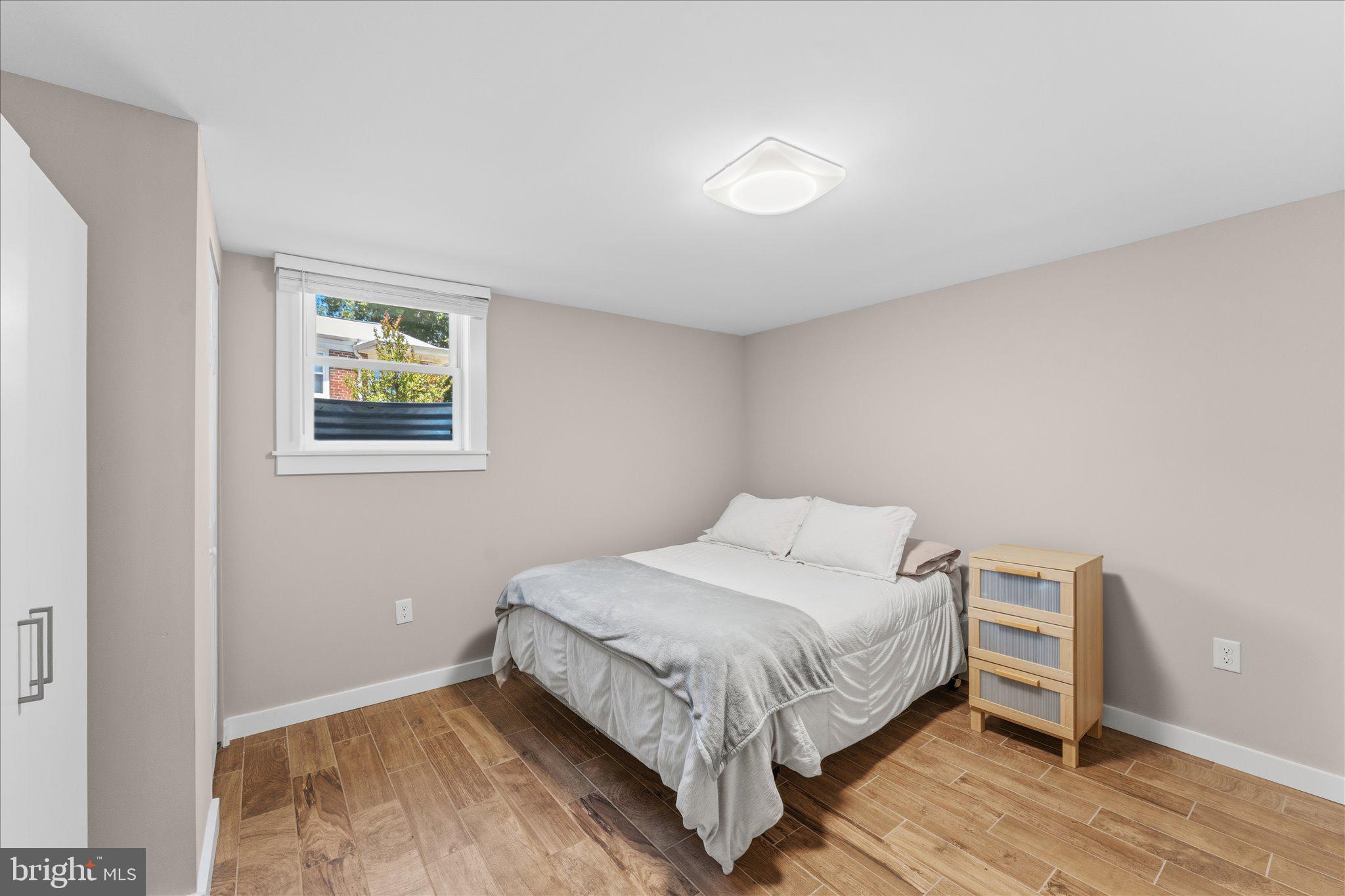 ANNALEE HEIGHTS - Residential