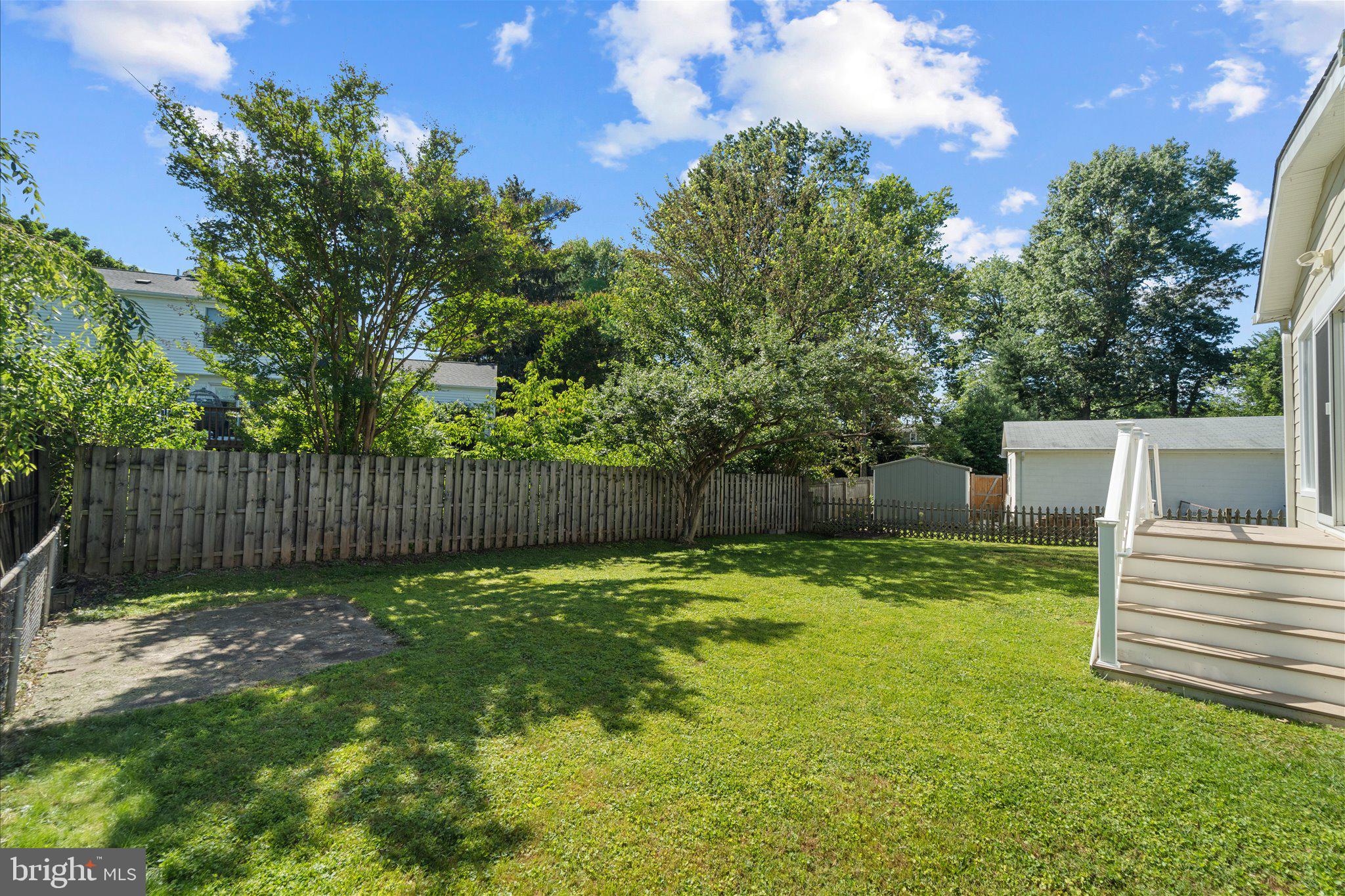 ANNALEE HEIGHTS - Residential