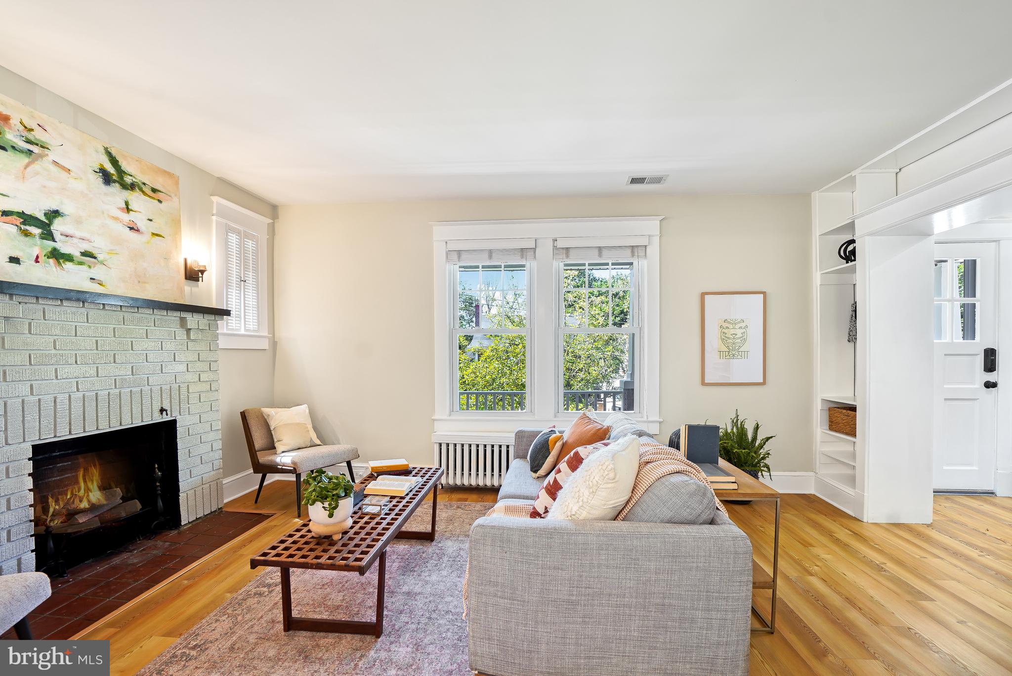 HYATTSVILLE HILLS - Residential