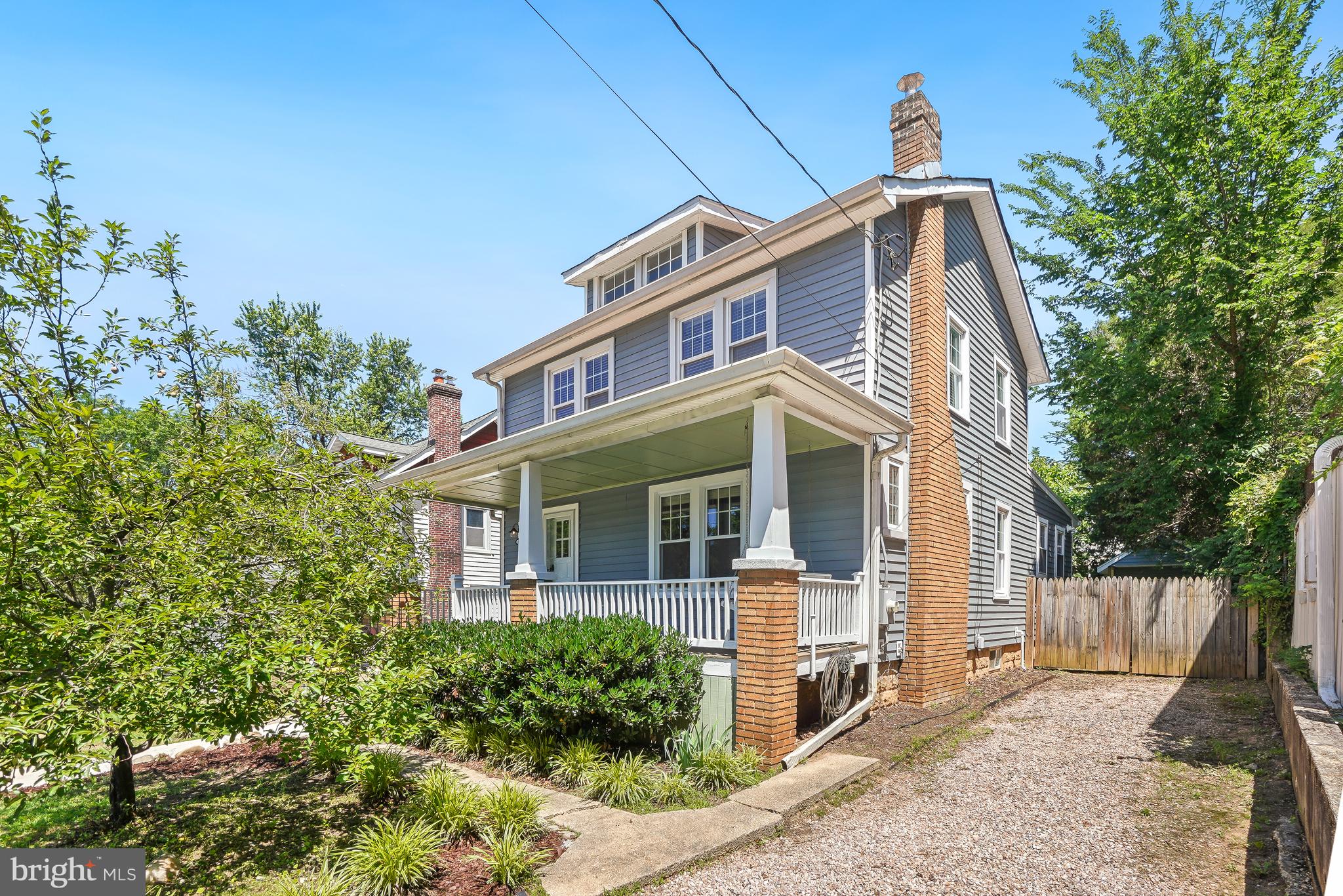 HYATTSVILLE HILLS - Residential