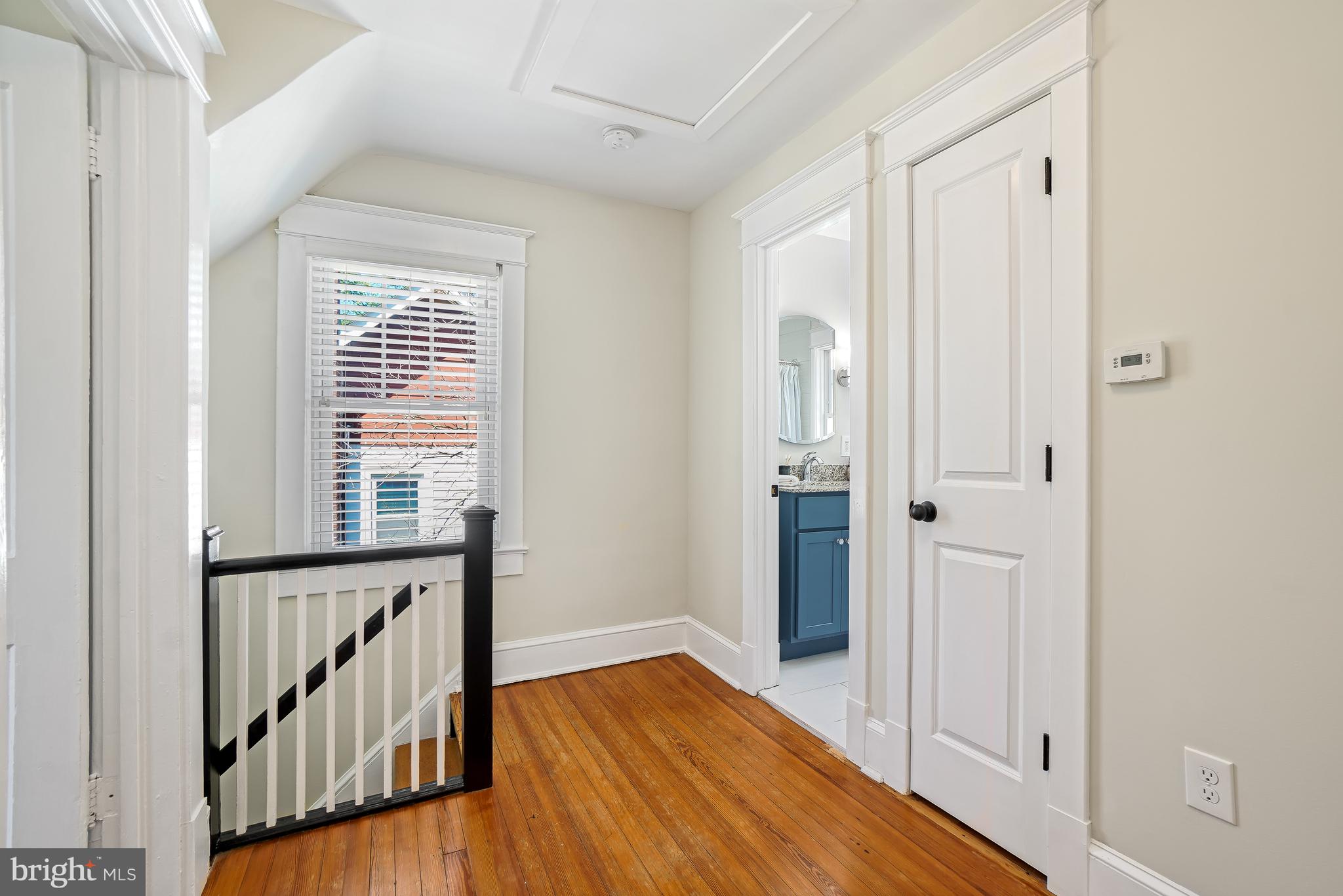 HYATTSVILLE HILLS - Residential