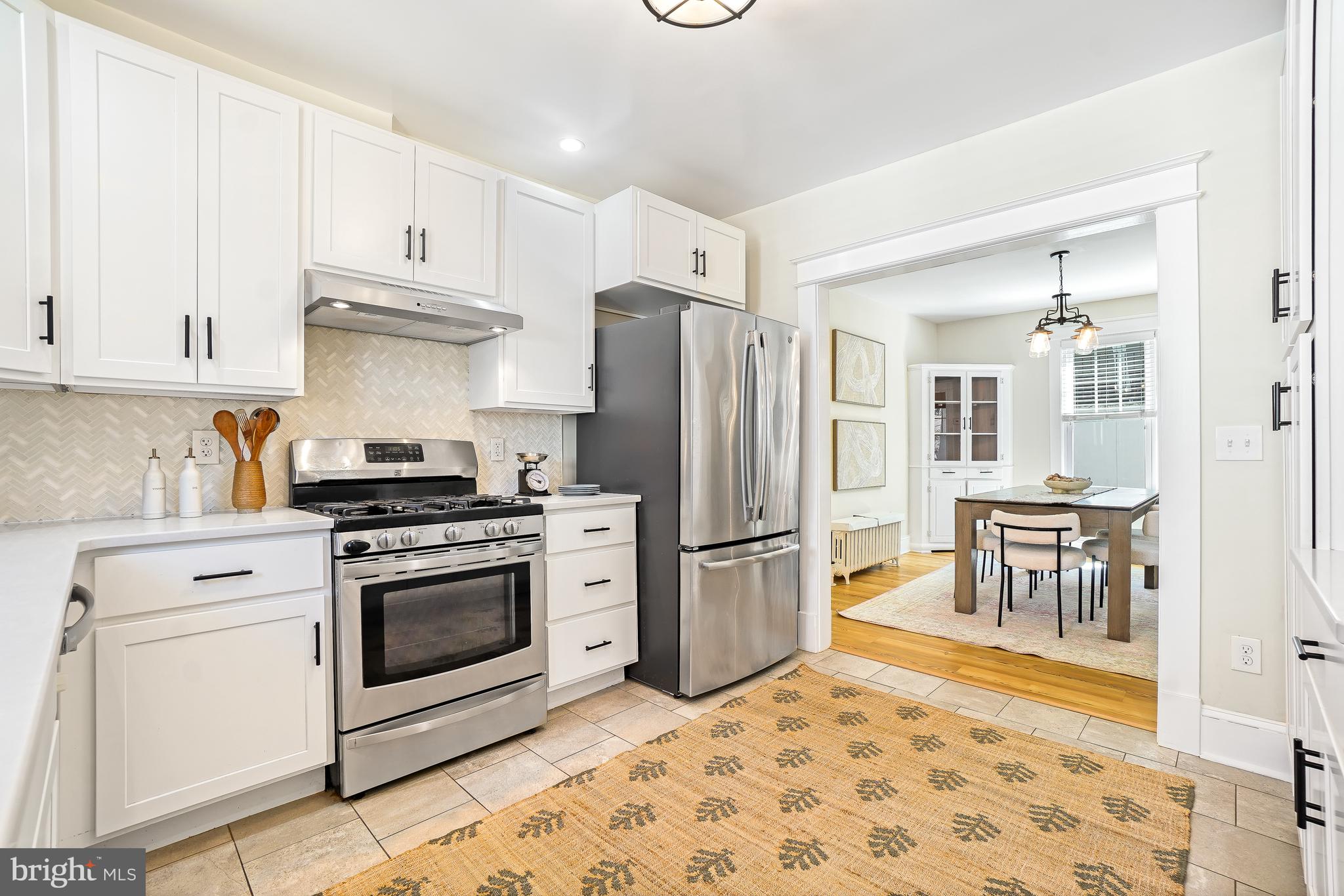 HYATTSVILLE HILLS - Residential