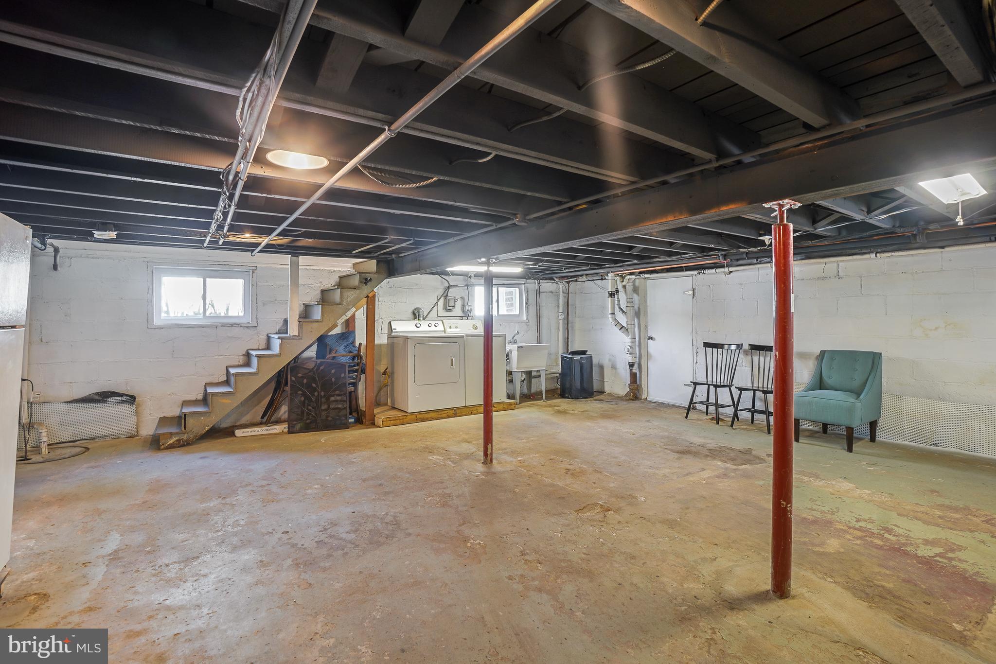 HYATTSVILLE HILLS - Residential