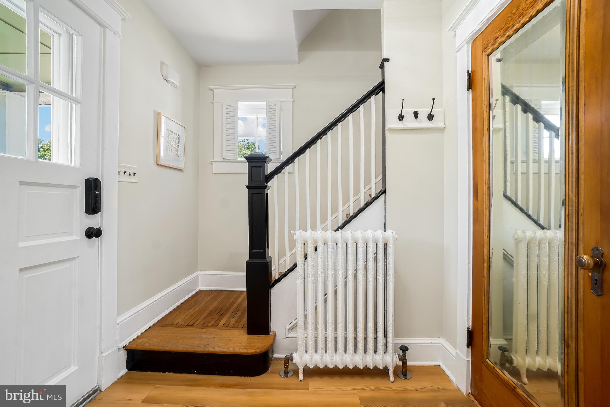 HYATTSVILLE HILLS - Residential