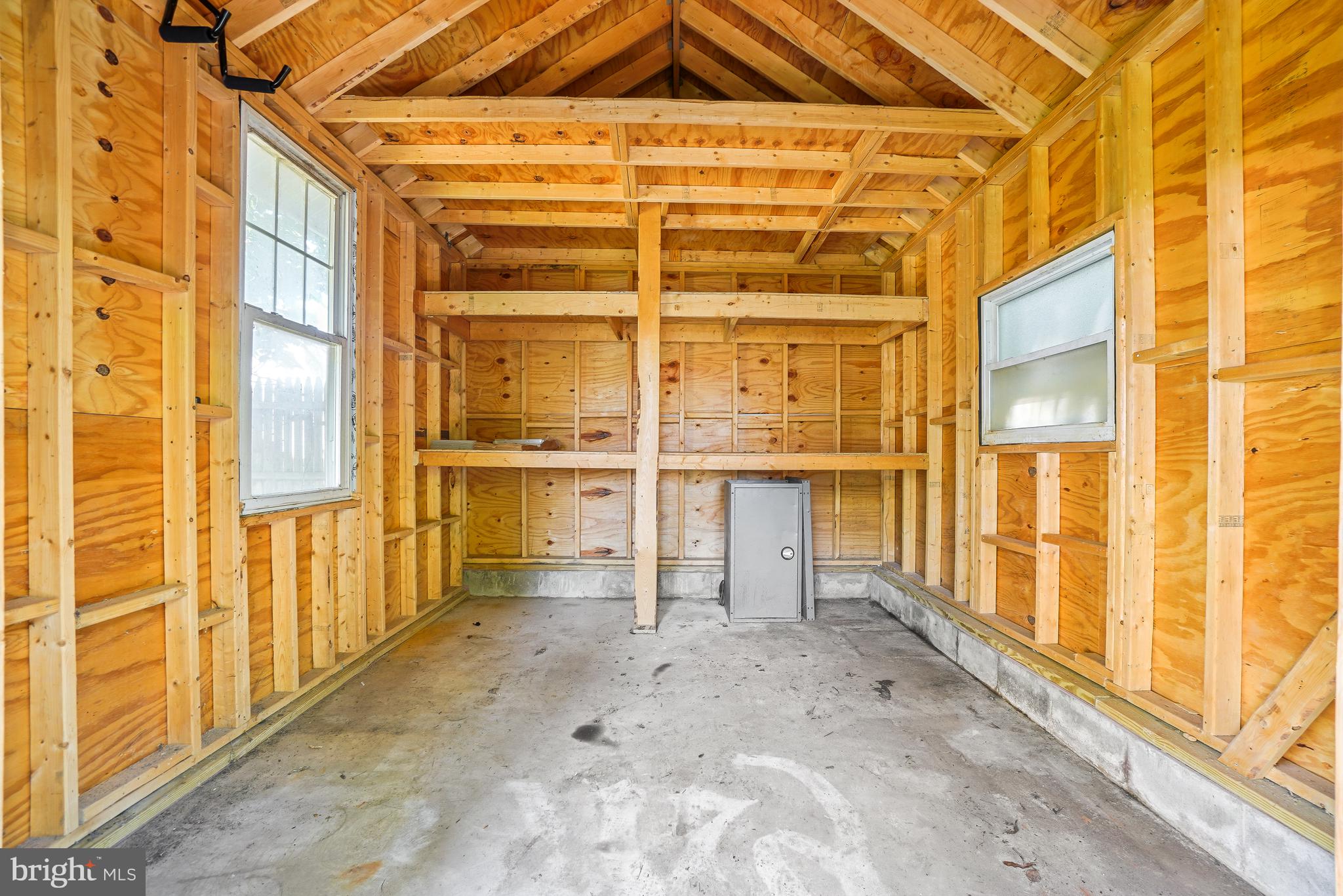 HYATTSVILLE HILLS - Residential