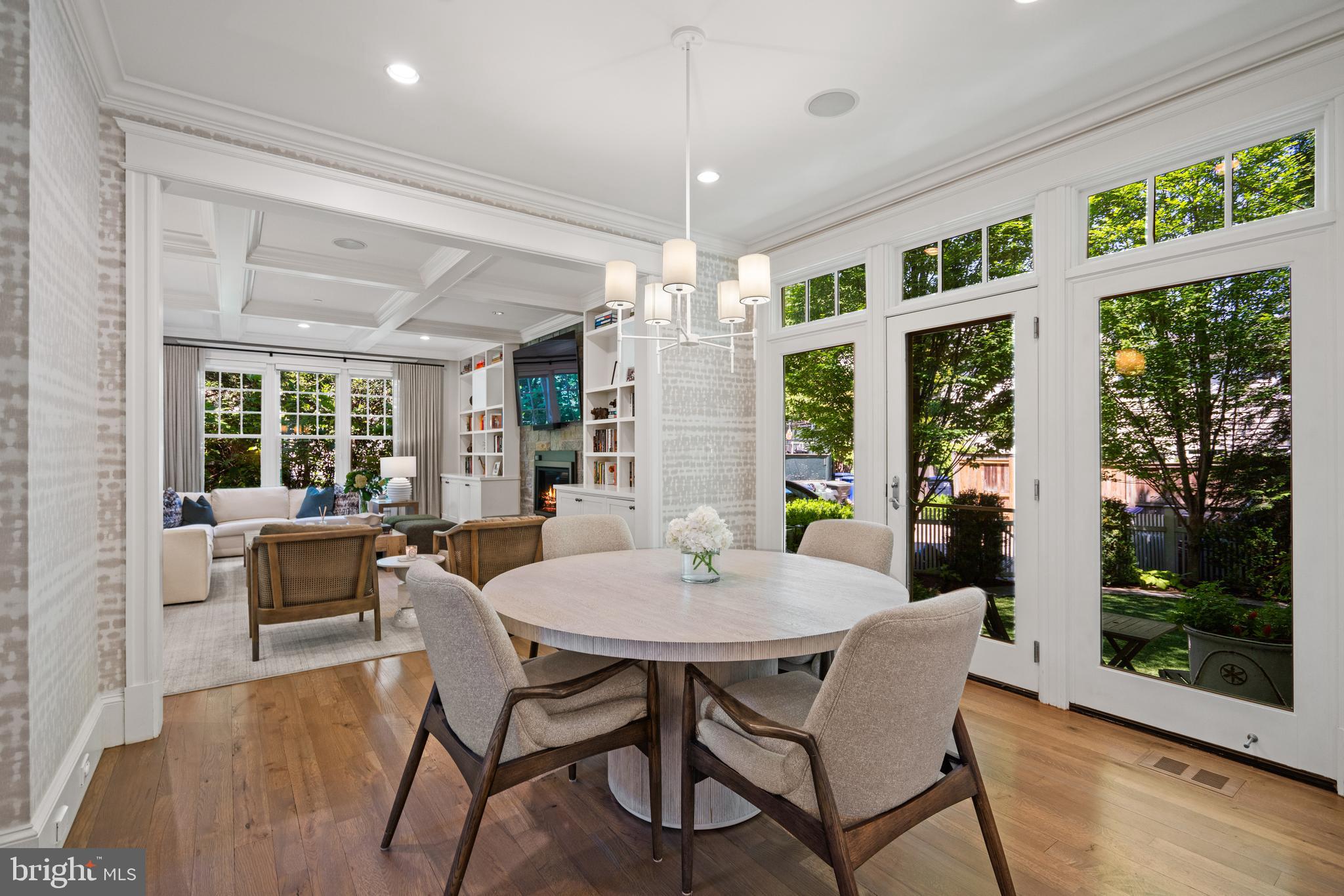 CHEVY CHASE - Residential