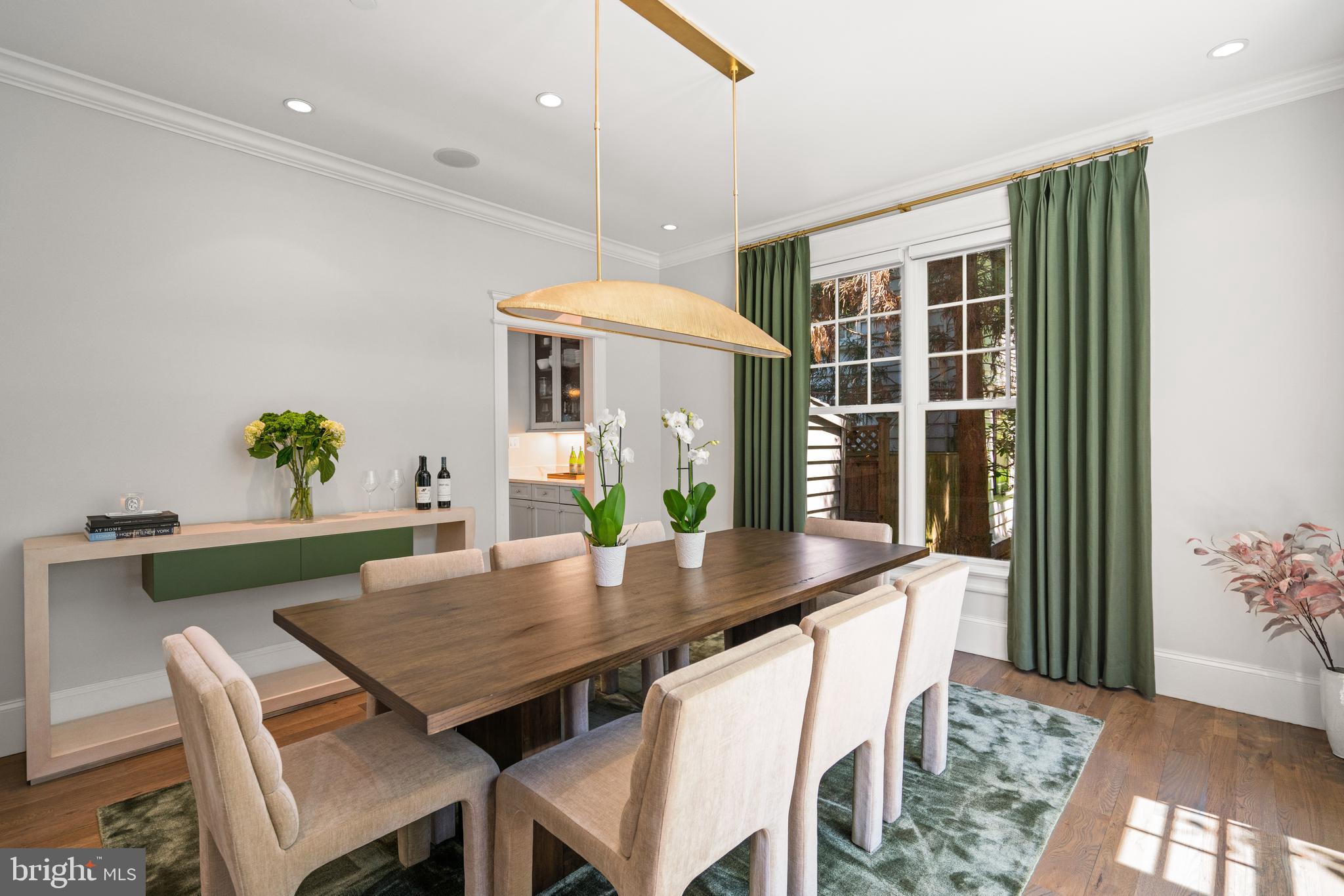 CHEVY CHASE - Residential