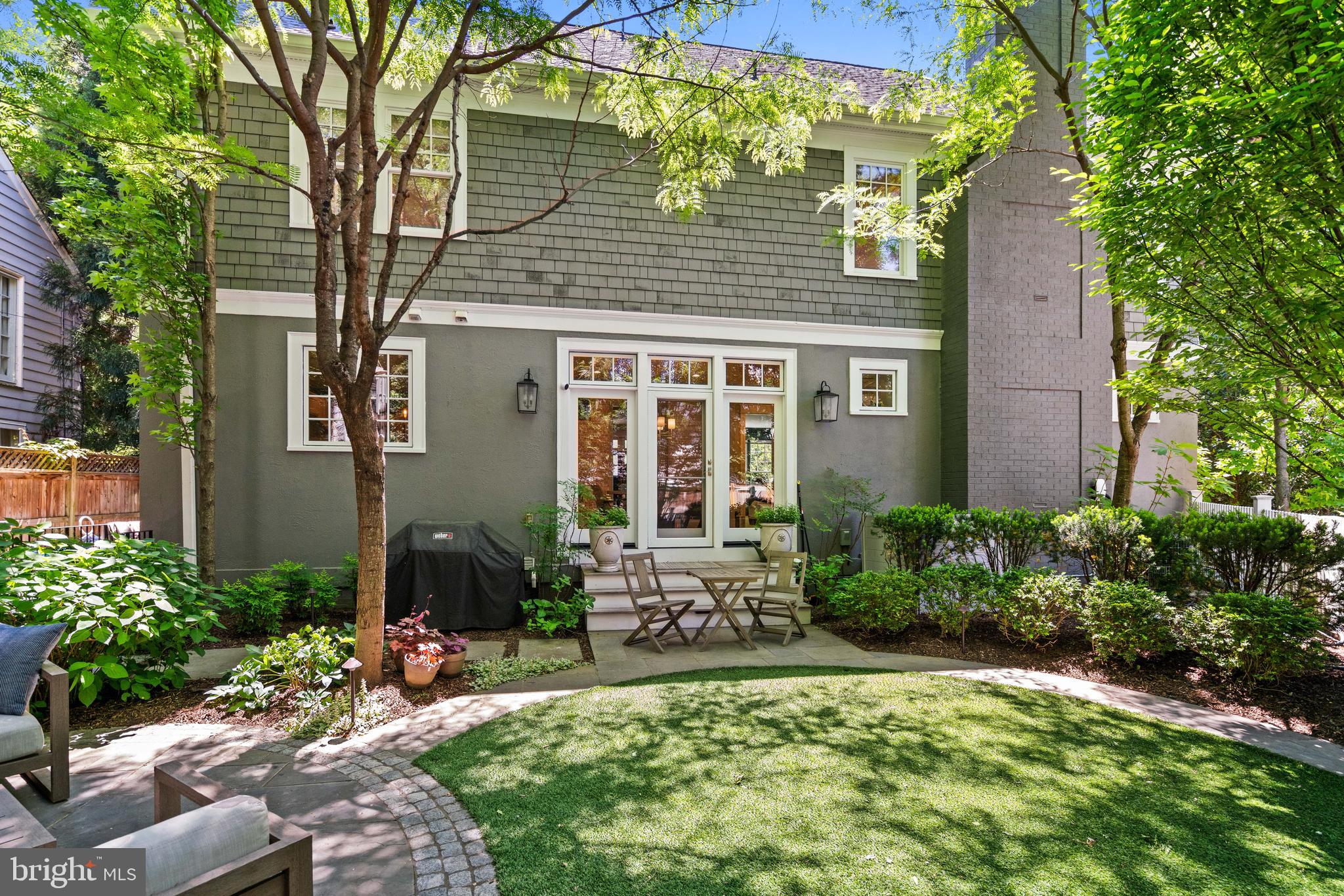 CHEVY CHASE - Residential
