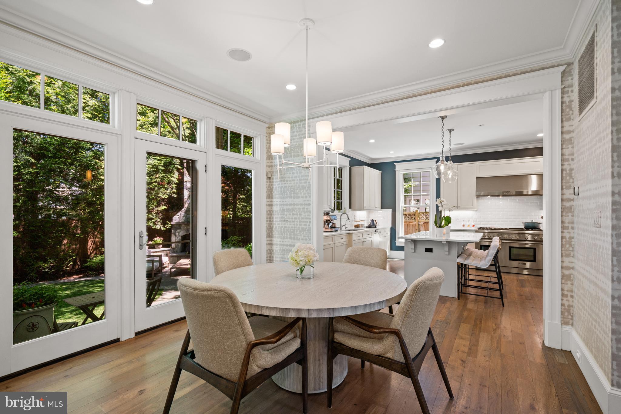 CHEVY CHASE - Residential