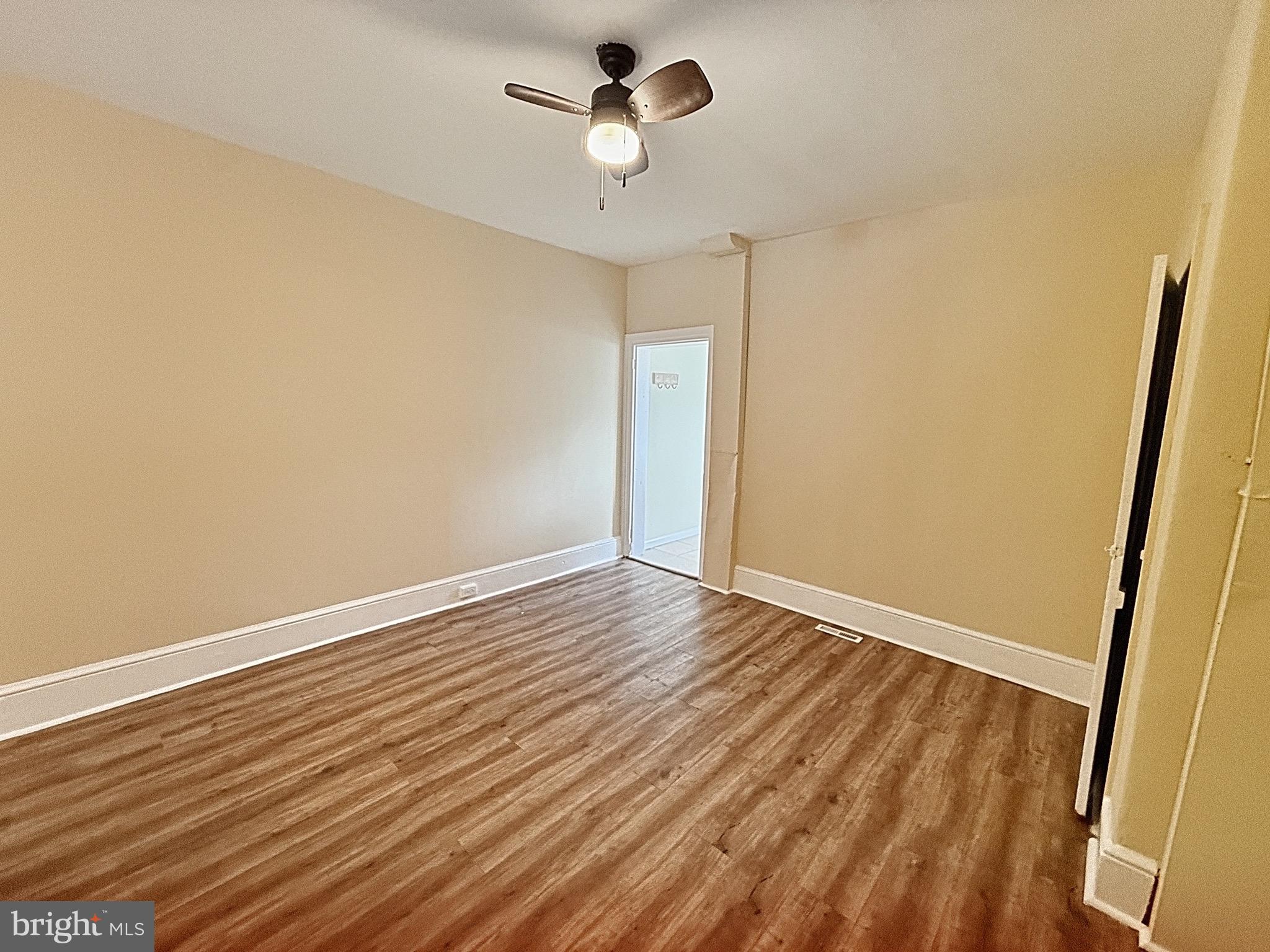 NORRISTOWN - Residential