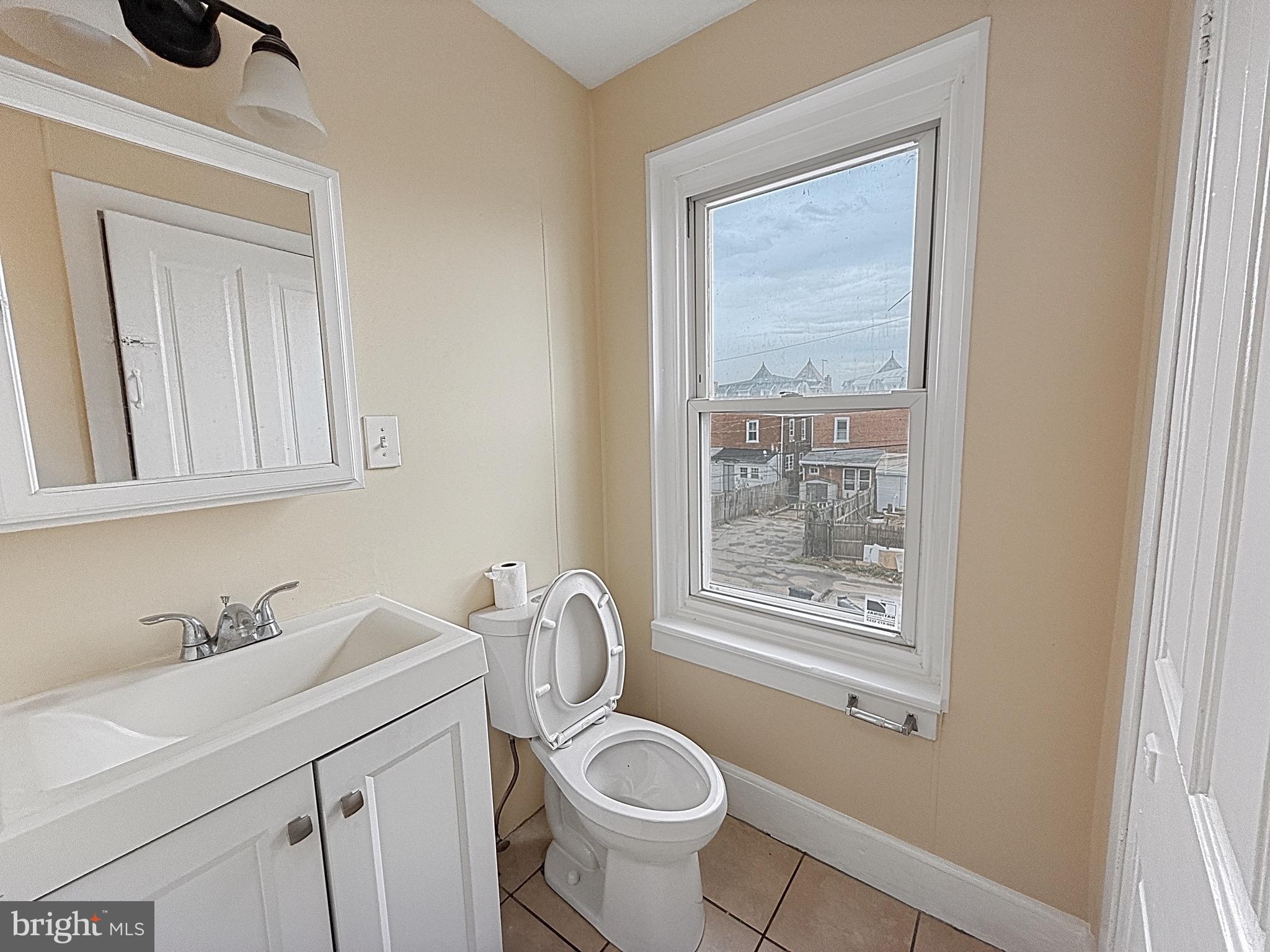NORRISTOWN - Residential