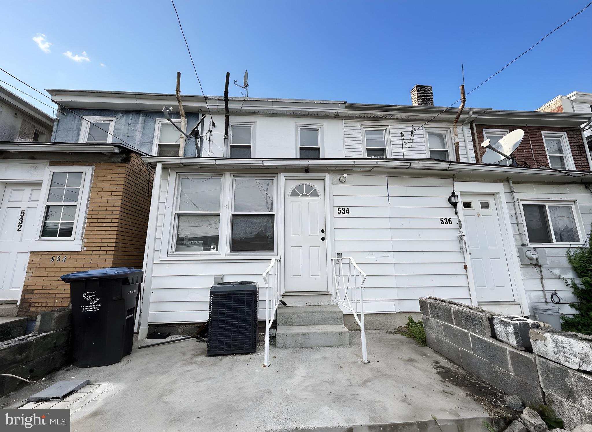 NORRISTOWN - Residential
