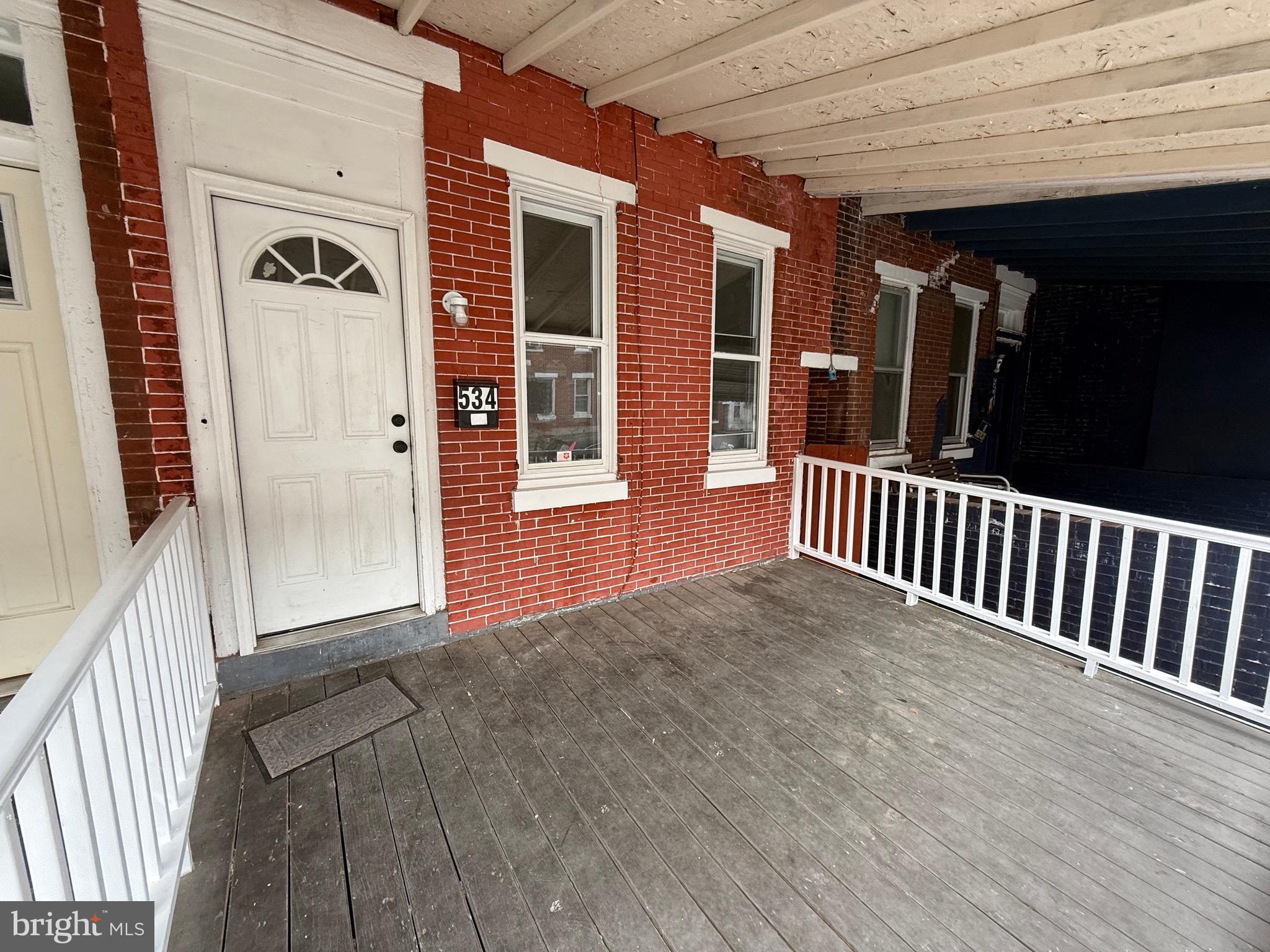 NORRISTOWN - Residential