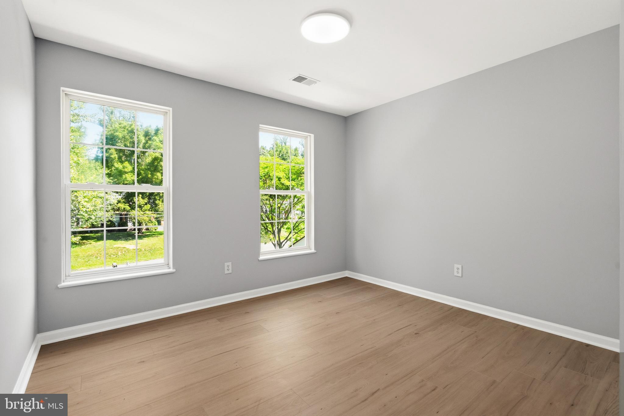 HUNTER ESTATES - Residential