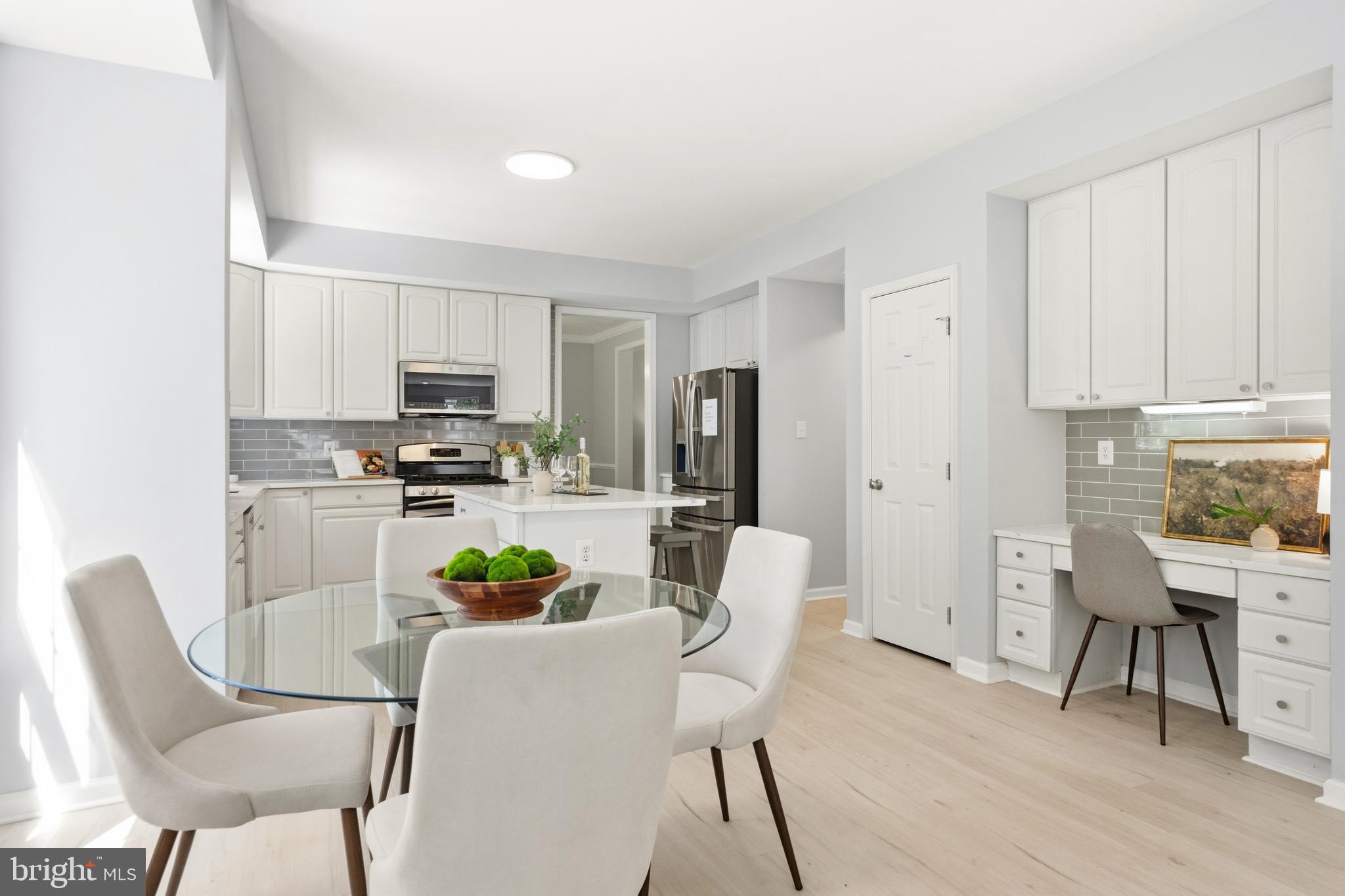 HUNTER ESTATES - Residential