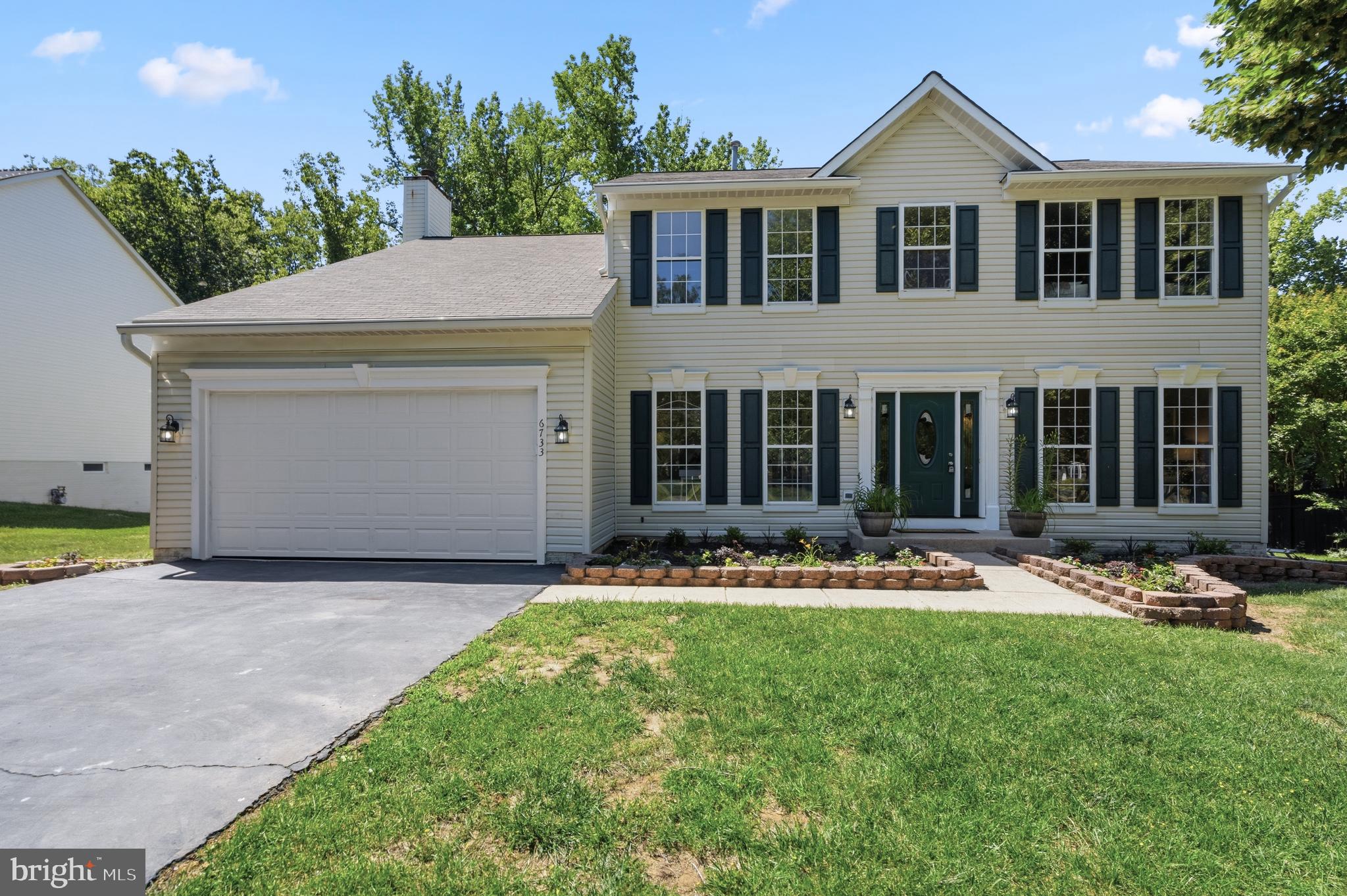 HUNTER ESTATES - Residential