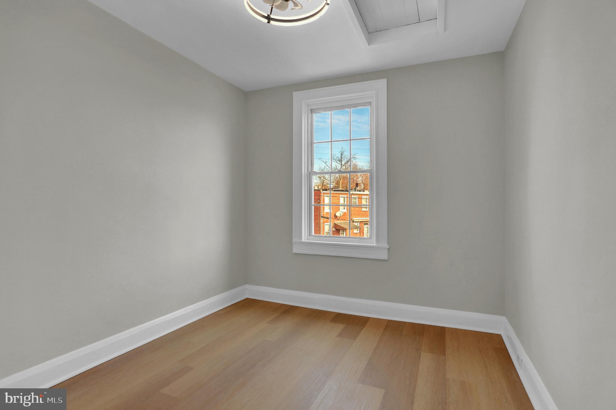 BELAIR-EDISON - Residential