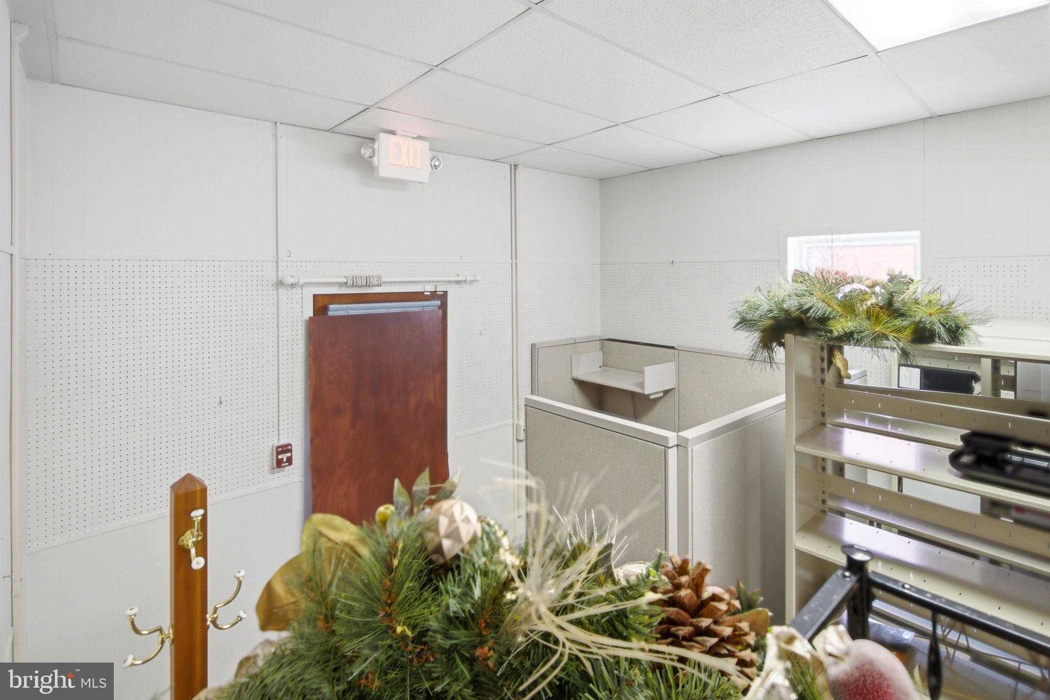 CITY OF MARTINSBURG - Commercial Sale