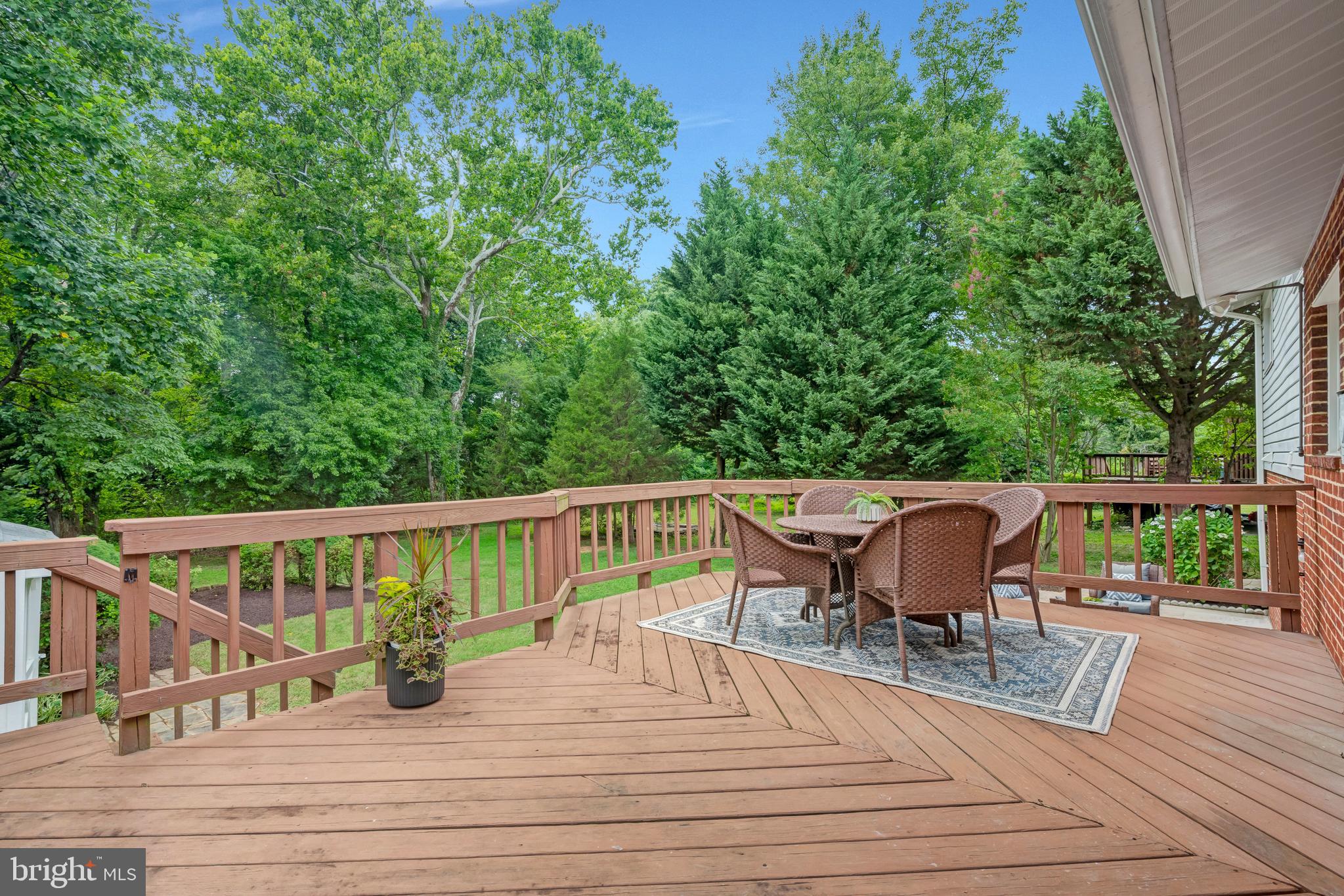 RAVENSDALE - Residential