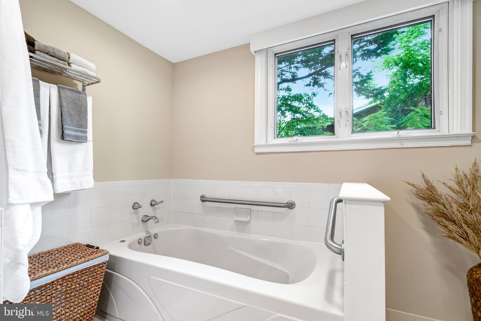 RAVENSDALE - Residential