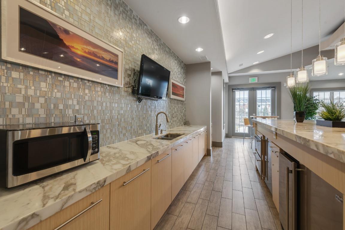 TANYARD SPRINGS - Residential