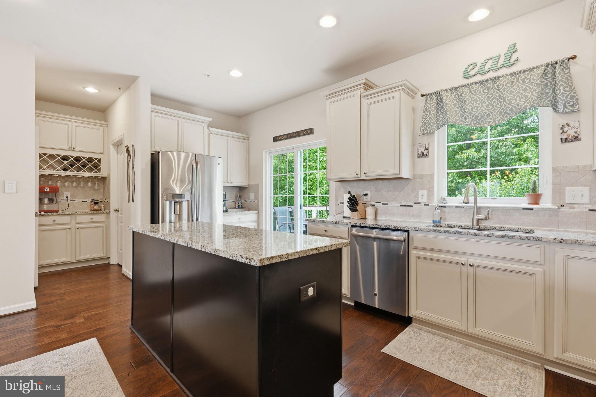 TANYARD SPRINGS - Residential