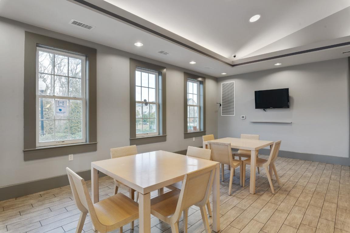 TANYARD SPRINGS - Residential