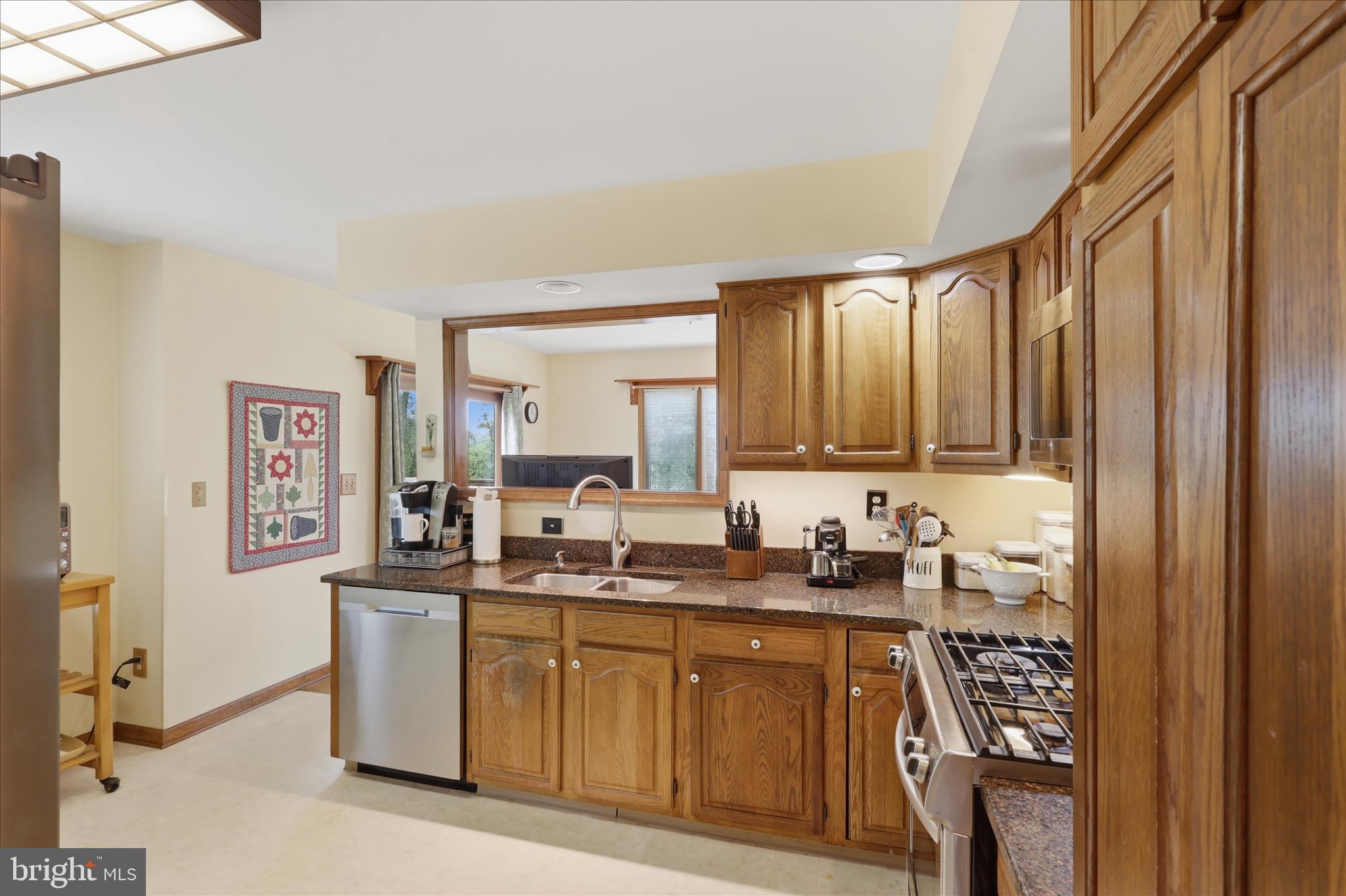 BUNKER HILL ESTATES - Residential