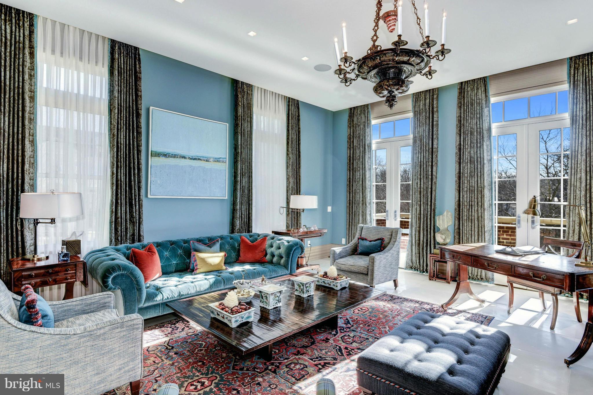 PHILLIPS PARK - Residential
